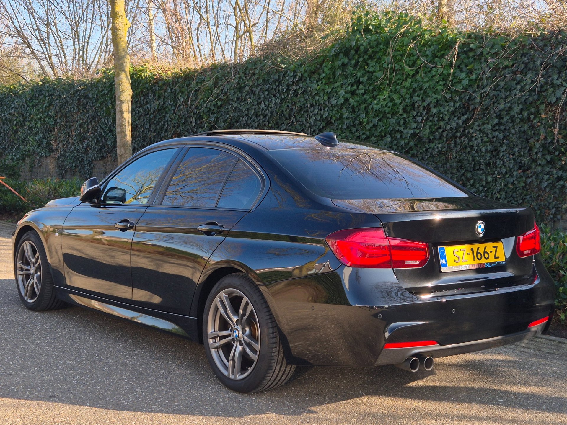 Foto van BMW 320i
