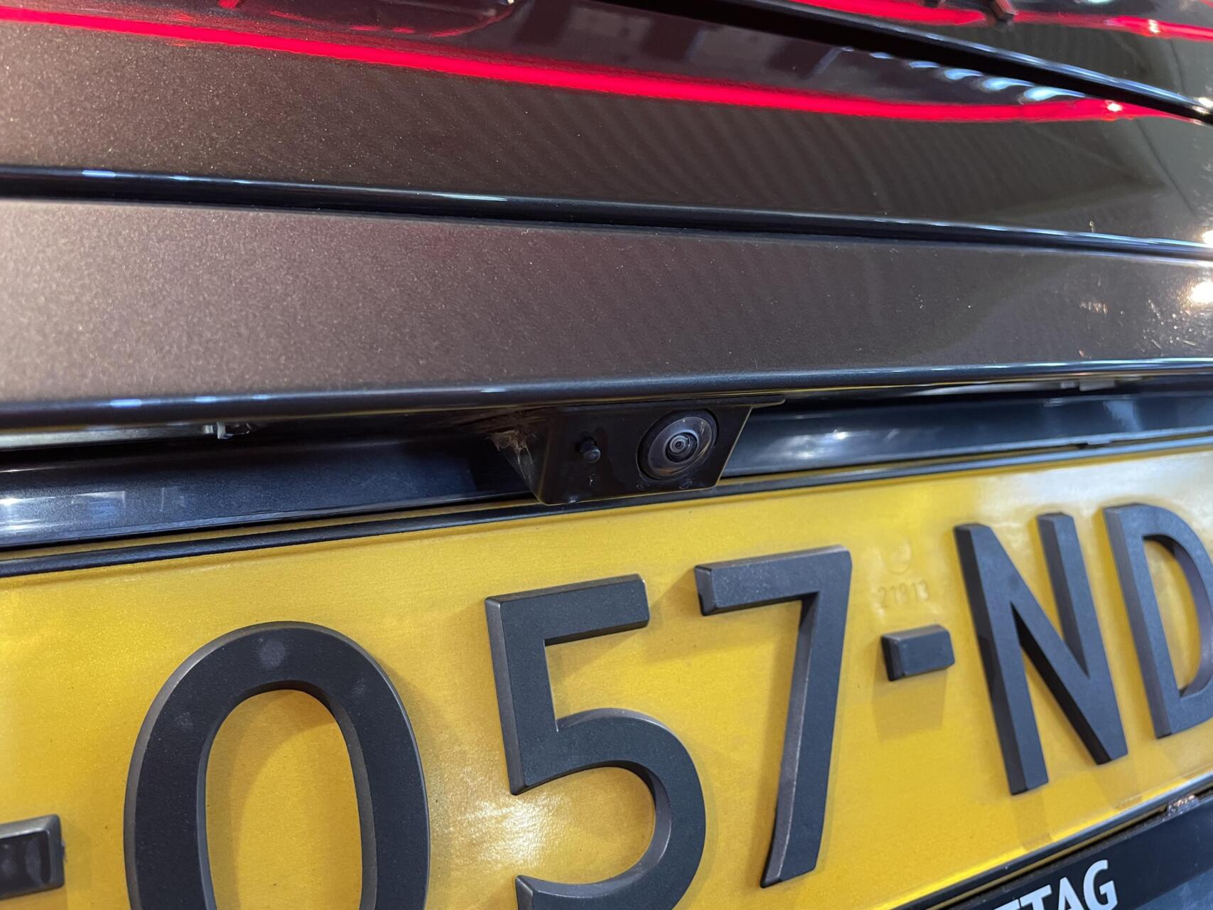 Foto van Cupra Born 150 KW 58/62 KWH