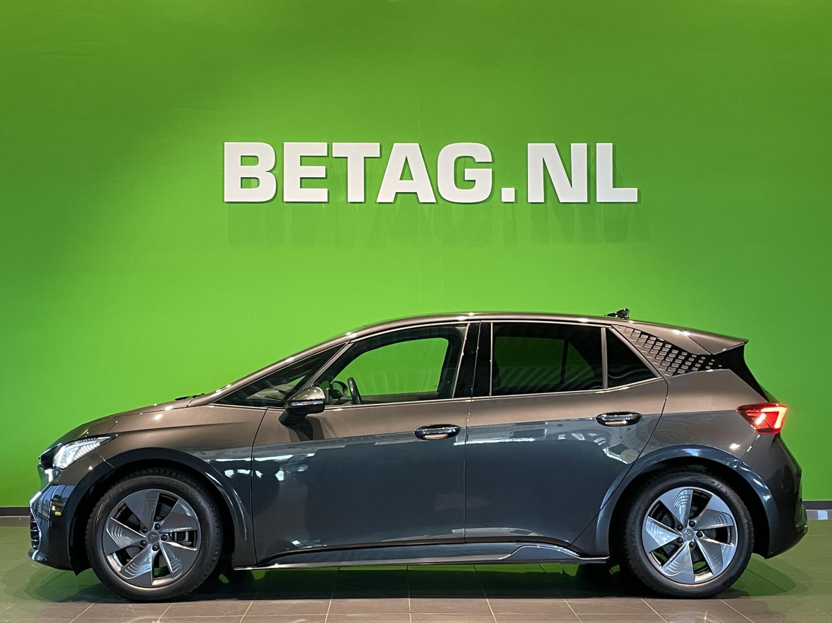 Foto van Cupra Born 150 KW 58/62 KWH