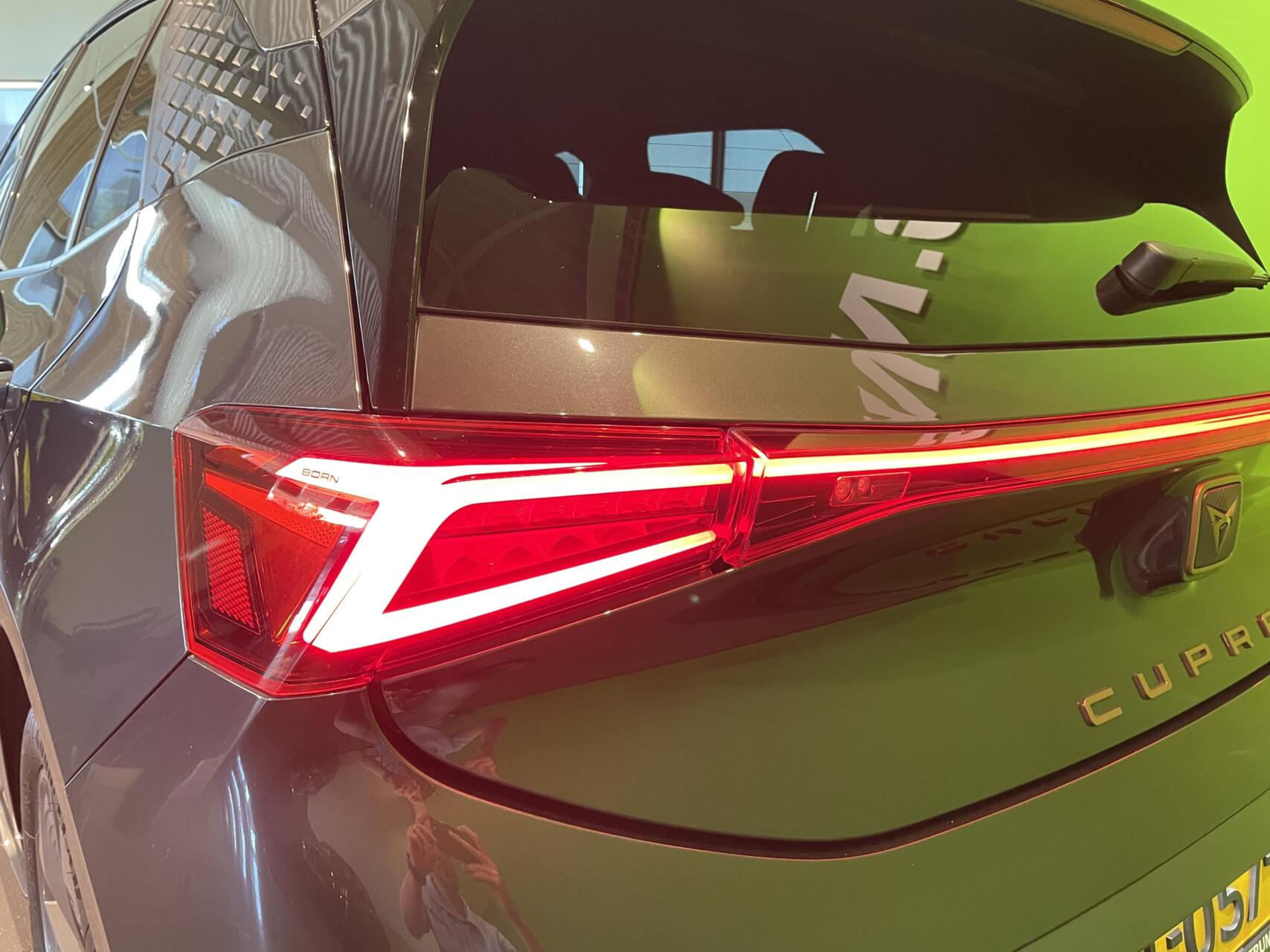 Foto van Cupra Born 150 KW 58/62 KWH