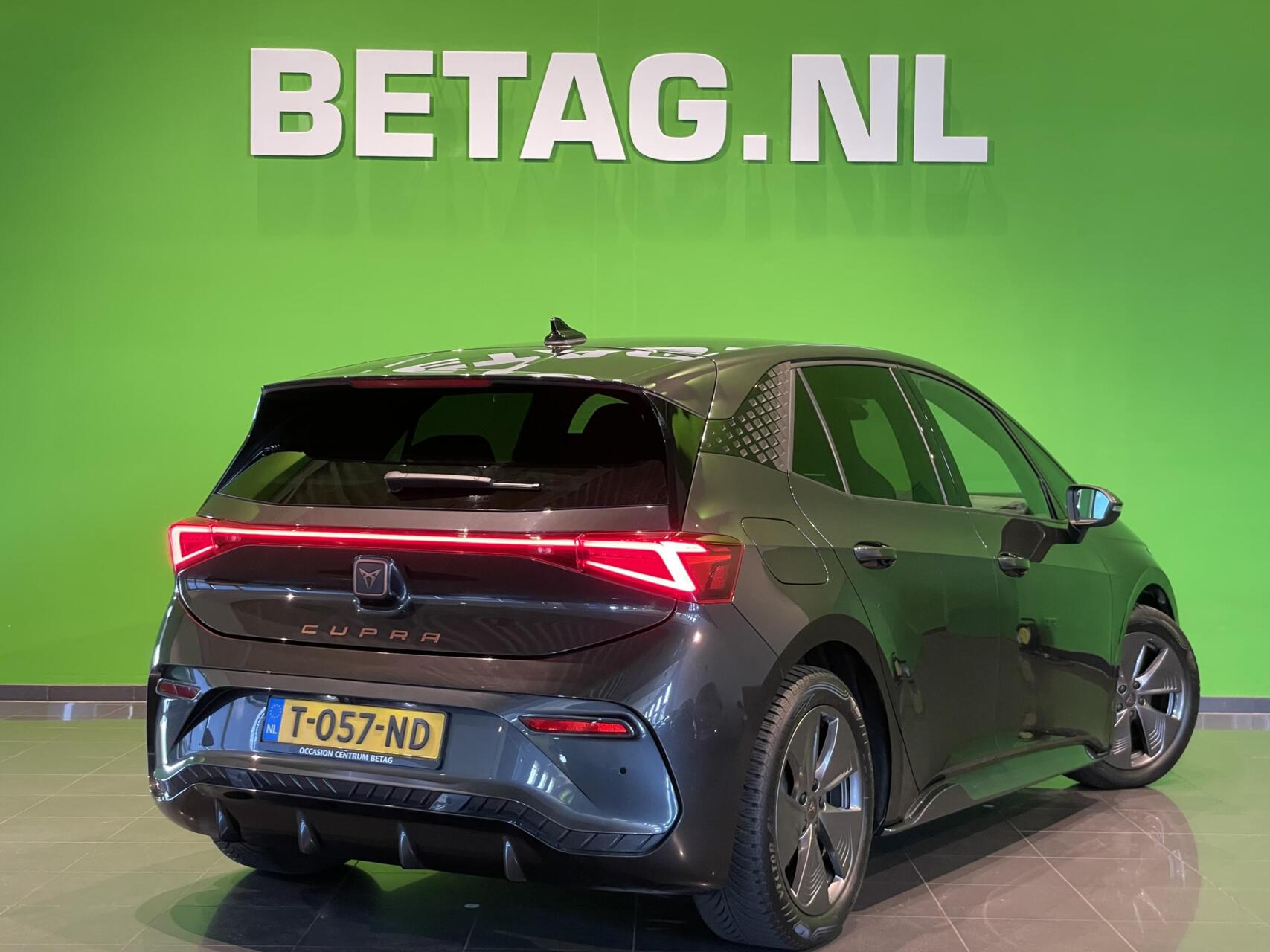 Foto van Cupra Born 150 KW 58/62 KWH