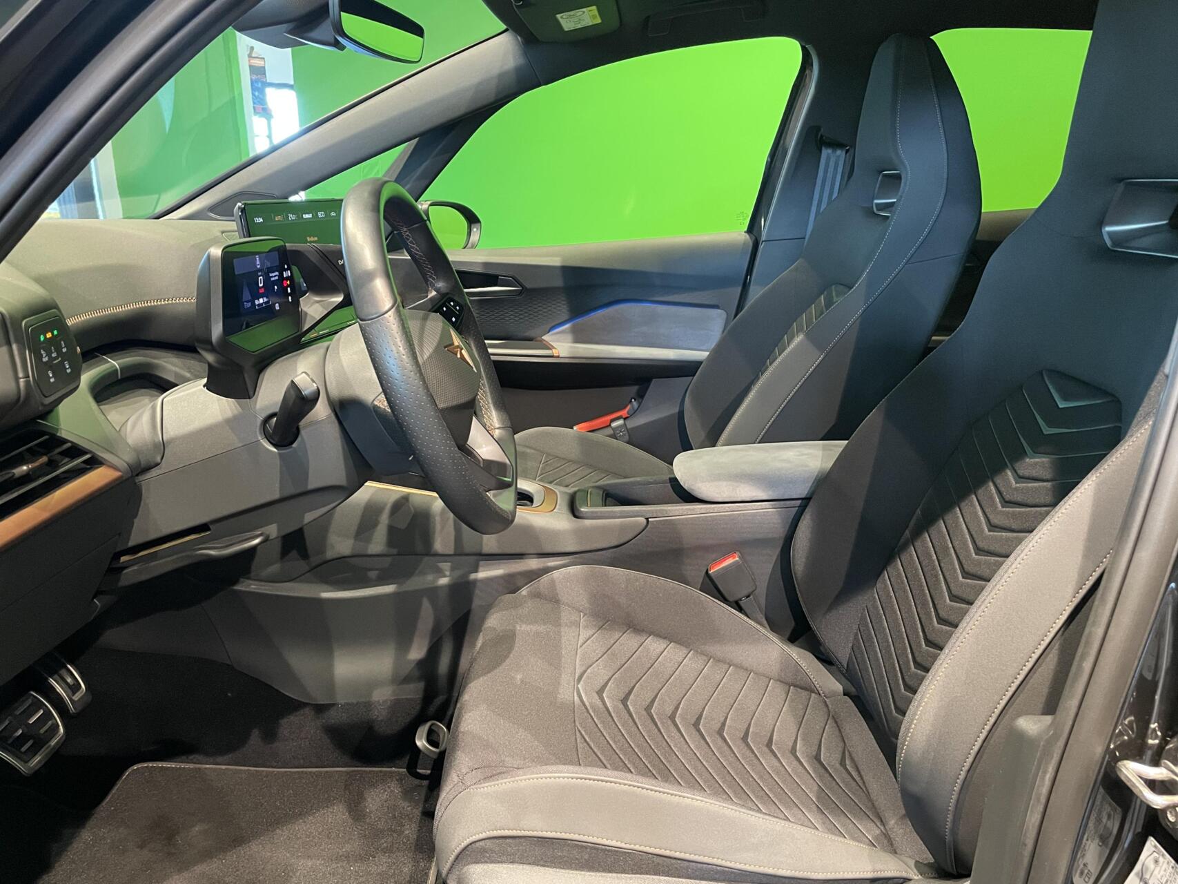 Foto van Cupra Born 150 KW 58/62 KWH