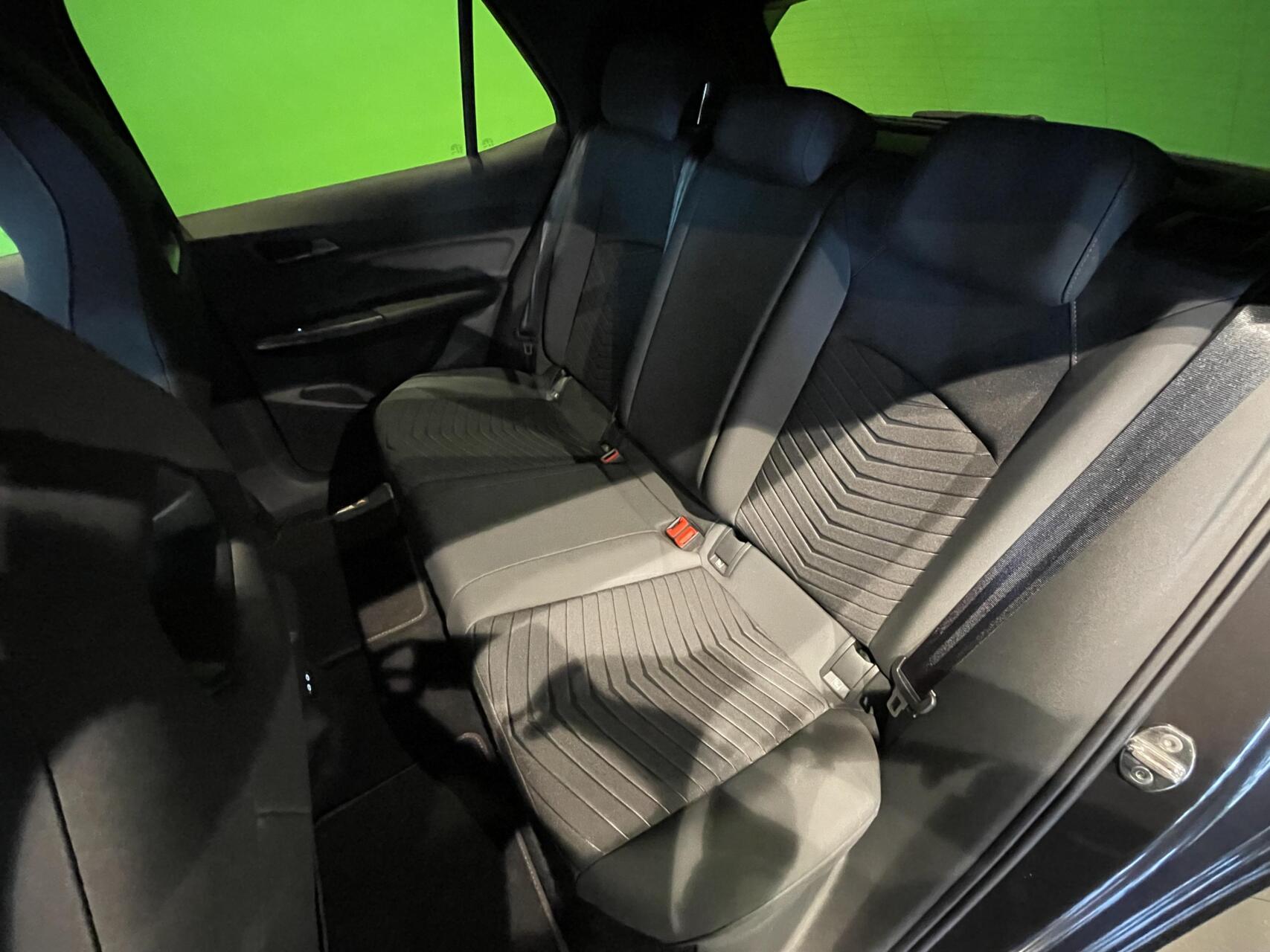 Foto van Cupra Born 150 KW 58/62 KWH