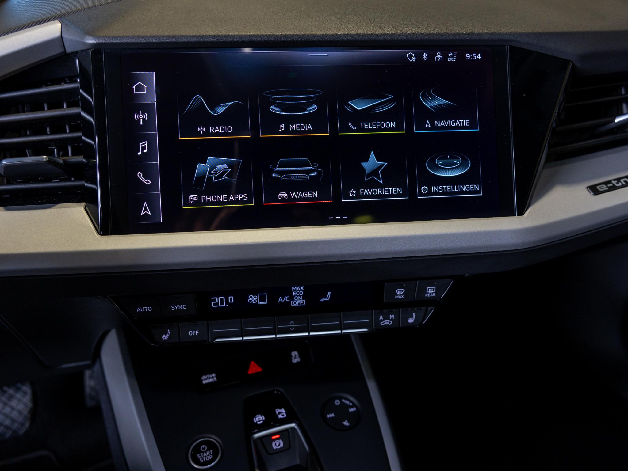 Foto van Audi Q4 Sportback 45 E-tron