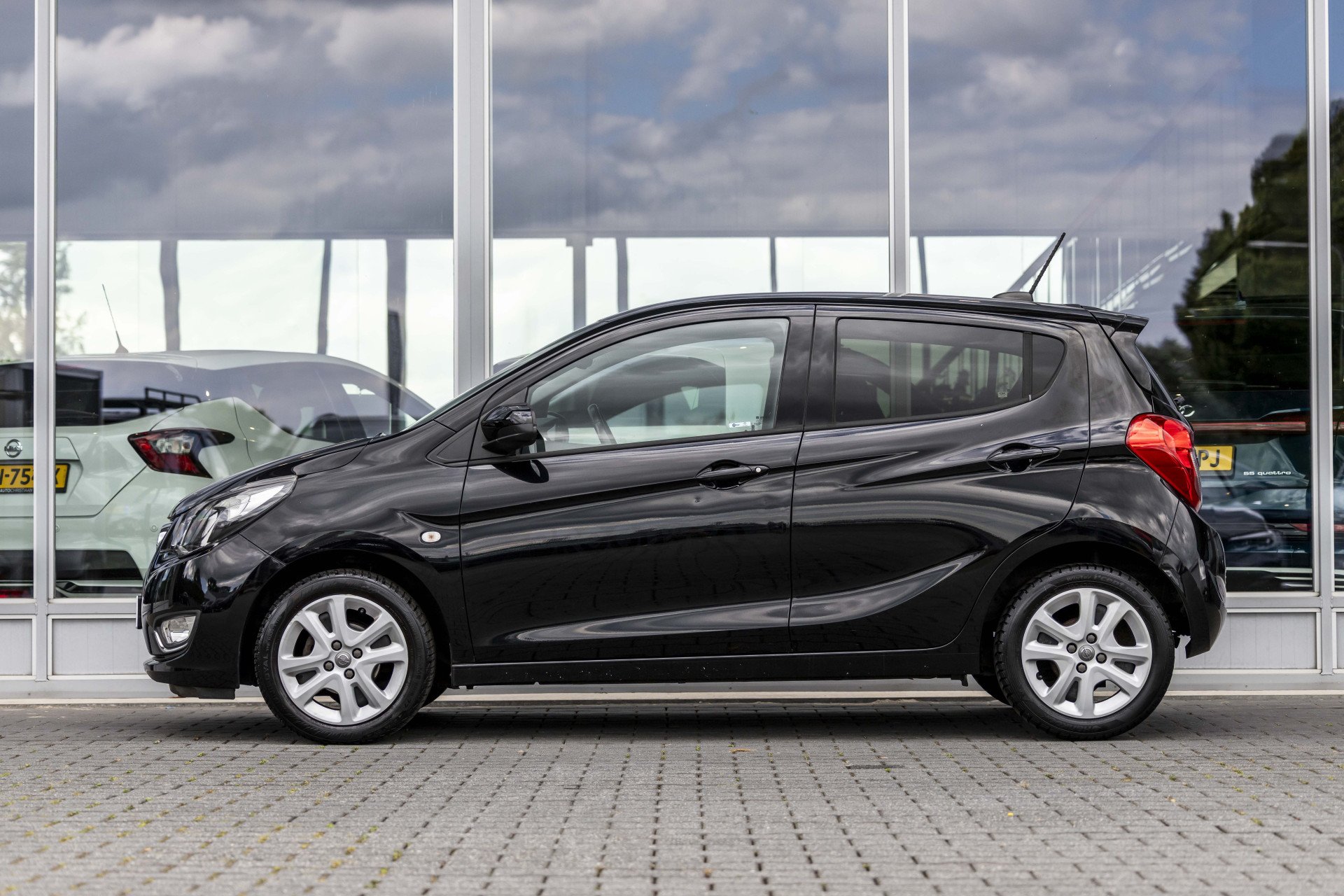 Foto van Opel Karl / Viva