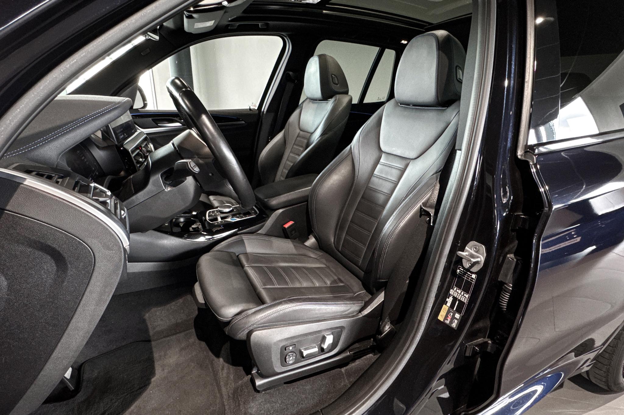 Foto van BMW Ix3