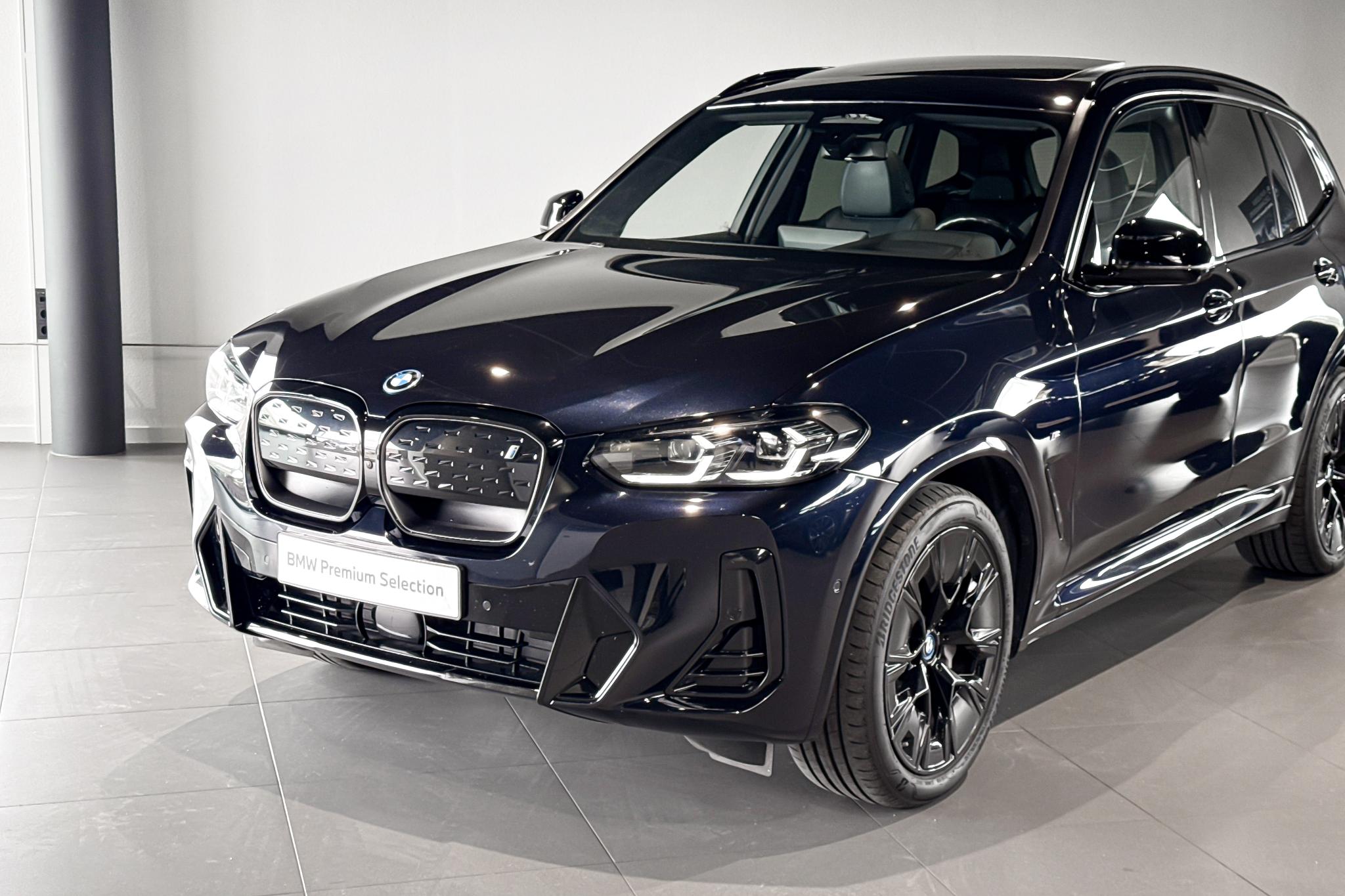 Foto van BMW Ix3