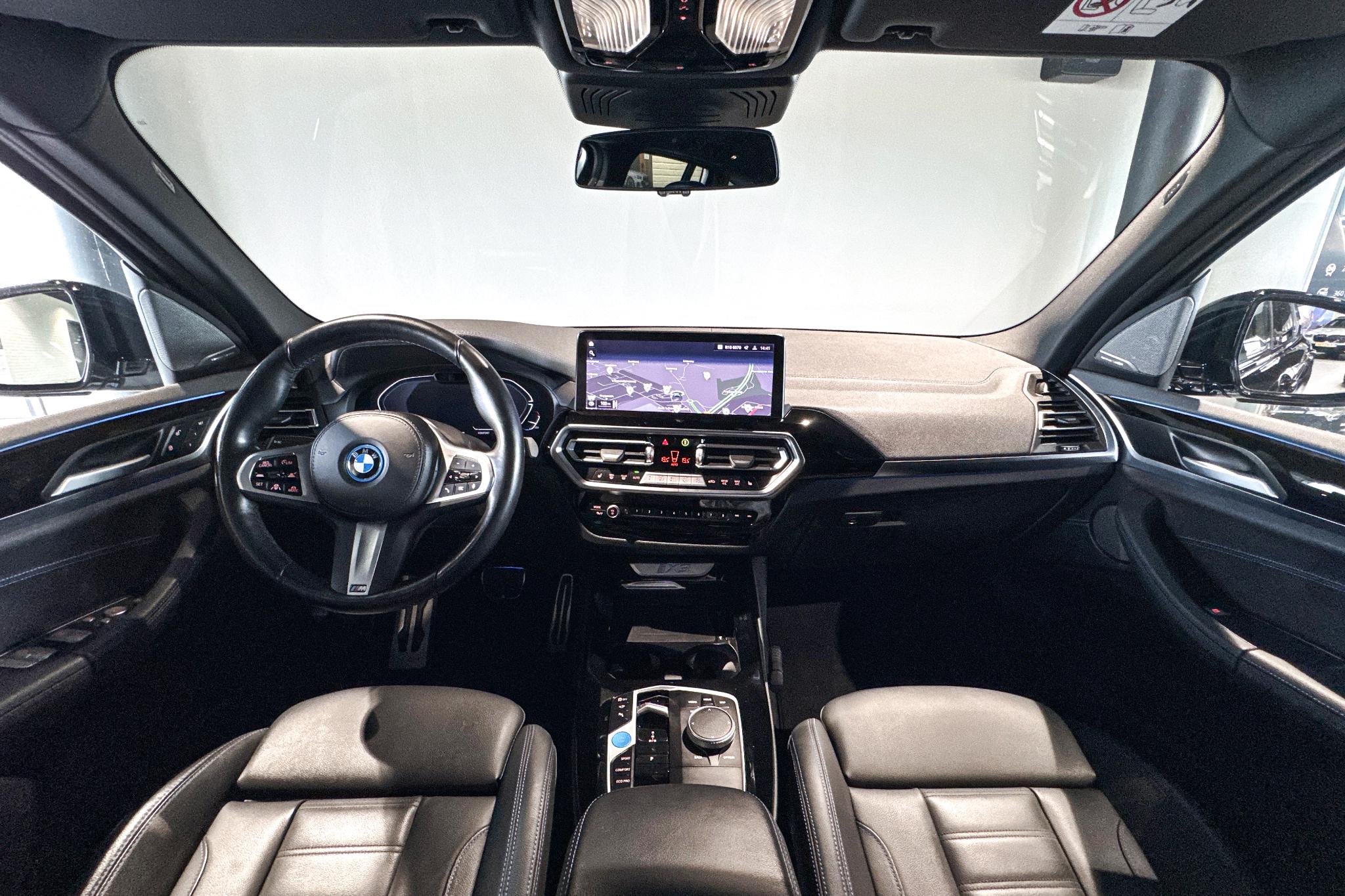 Foto van BMW Ix3