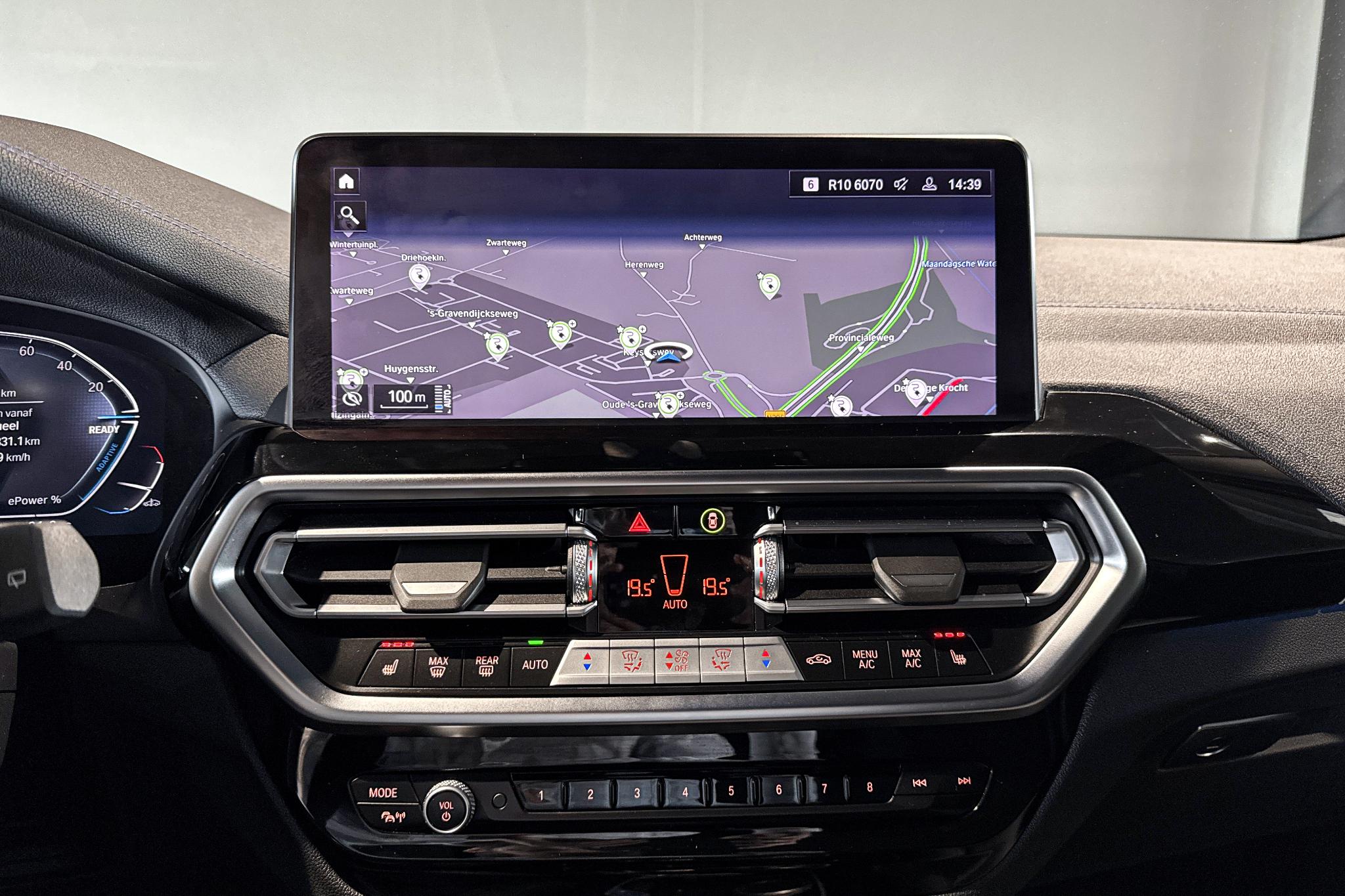Foto van BMW Ix3