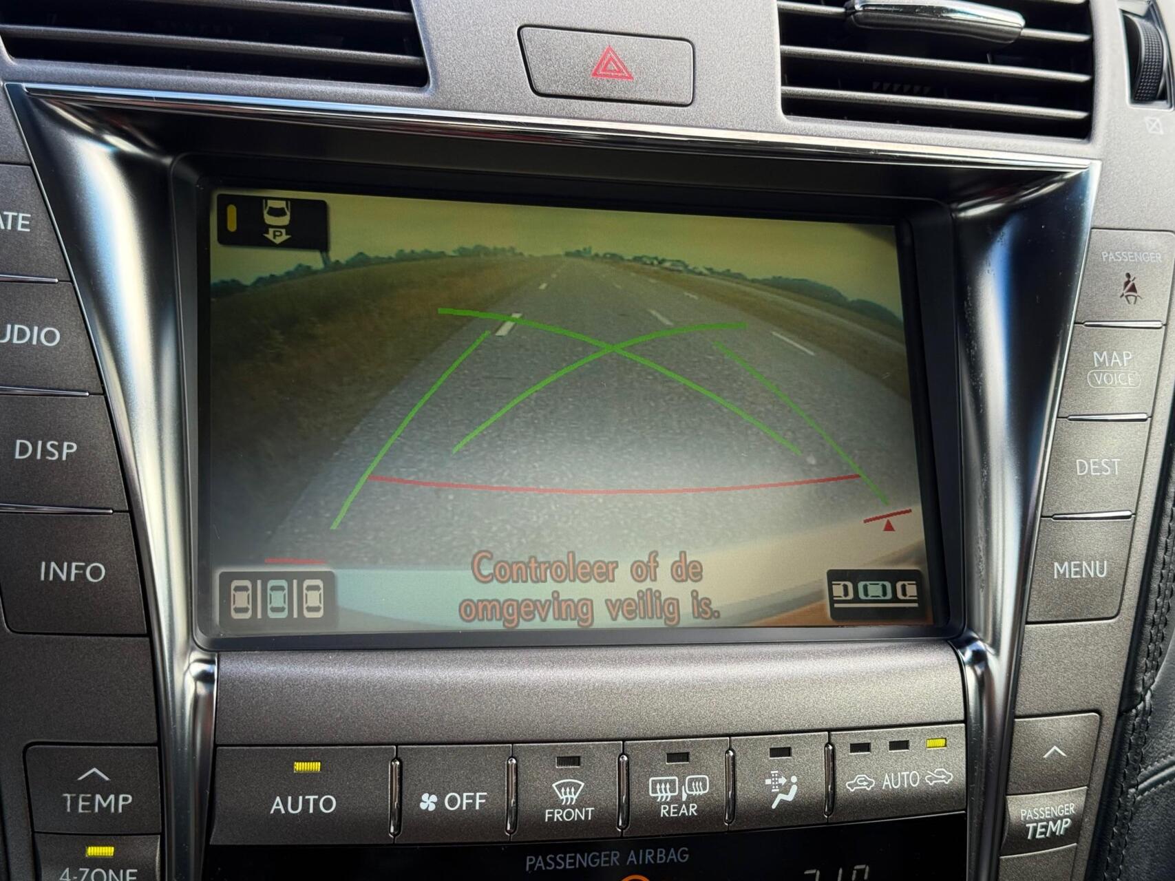 Foto van Lexus Lexus Ls600h