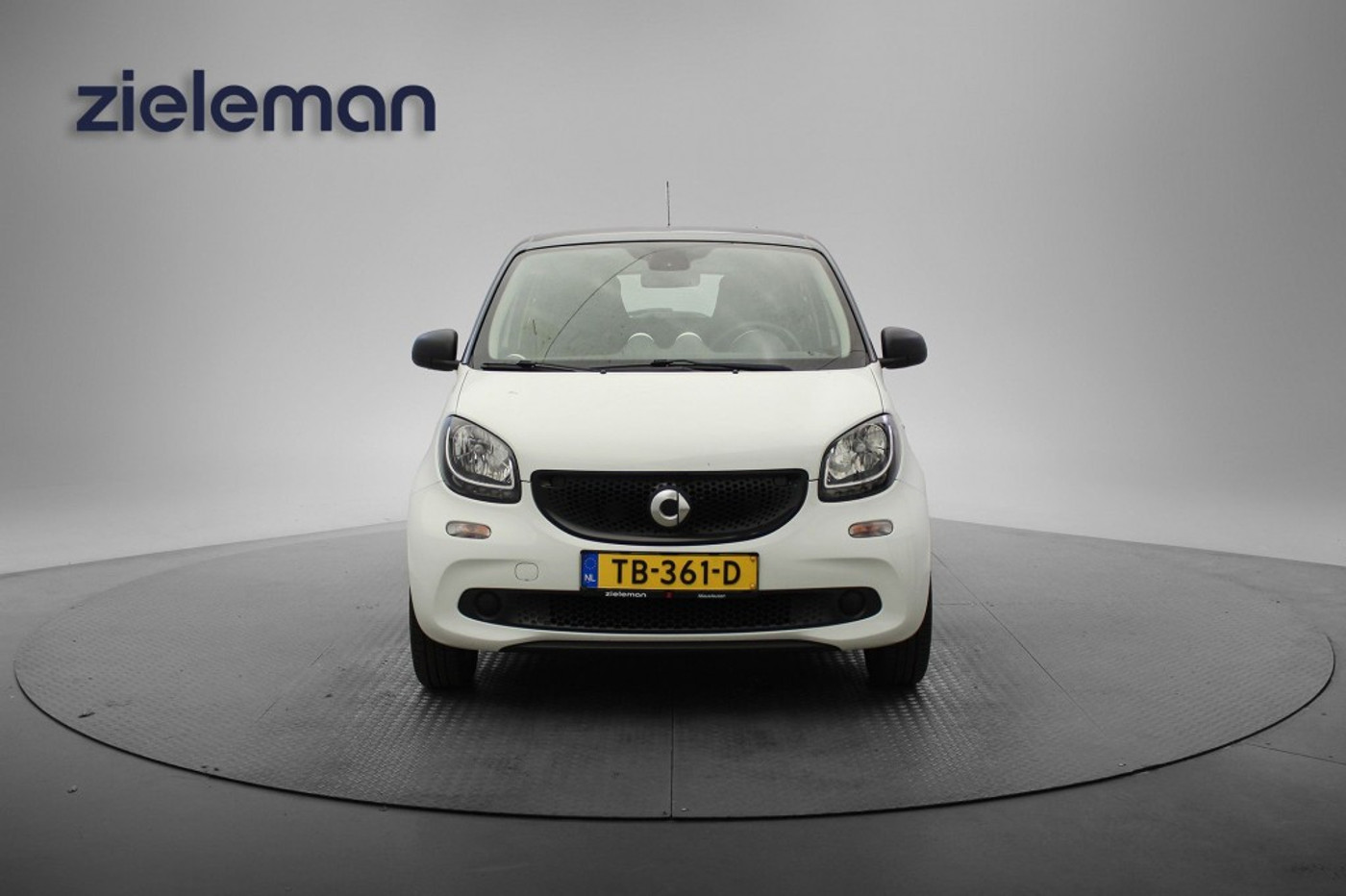 Foto van Smart Forfour