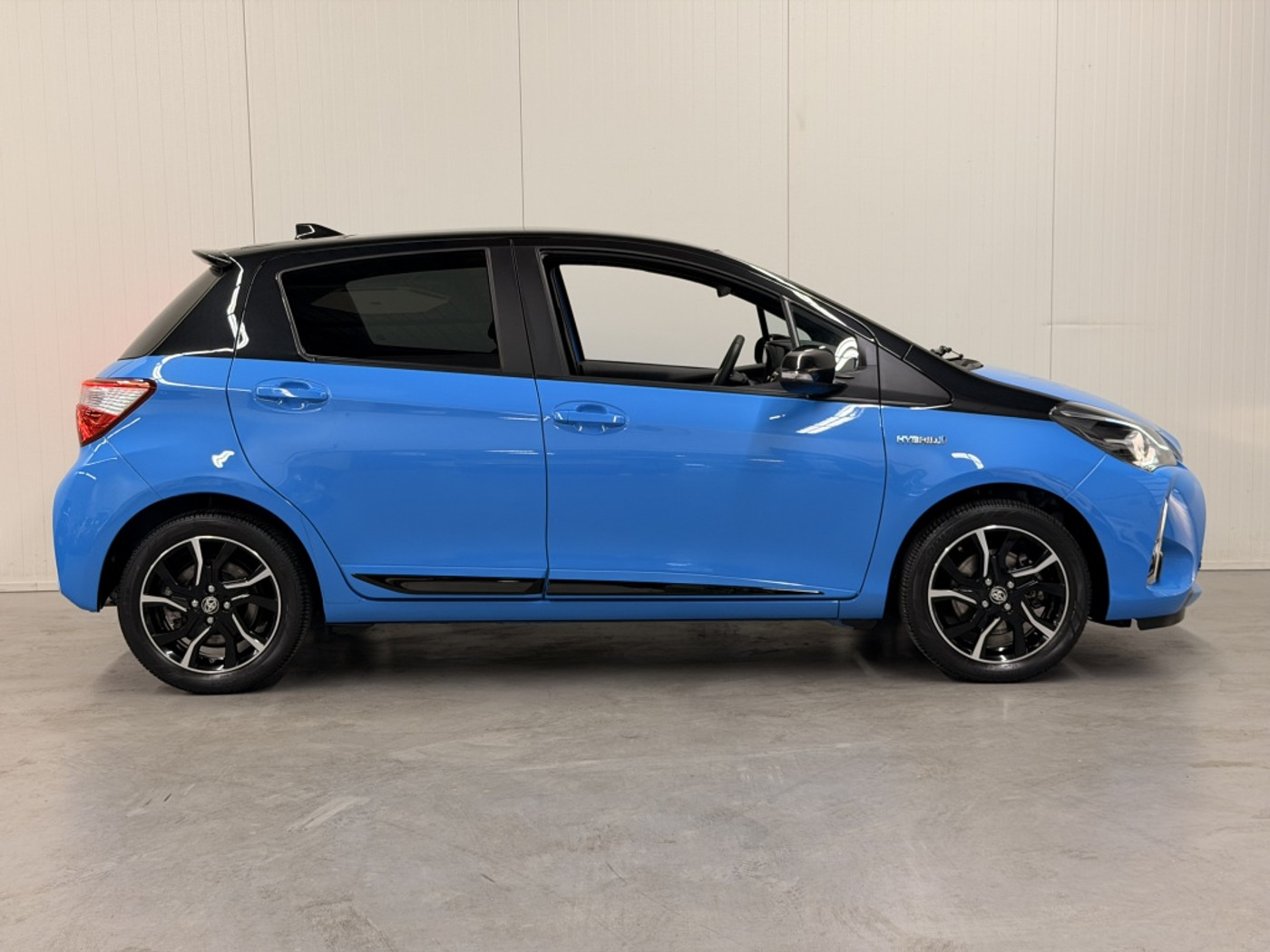 Foto van Toyota Toyota Yaris Hybrid