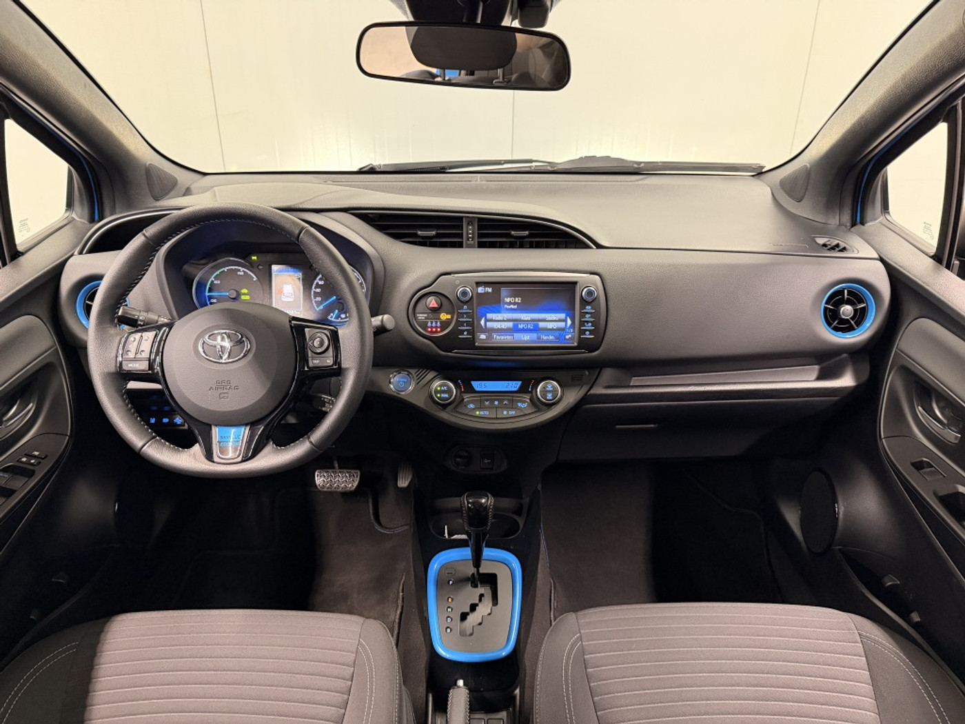Foto van Toyota Toyota Yaris Hybrid