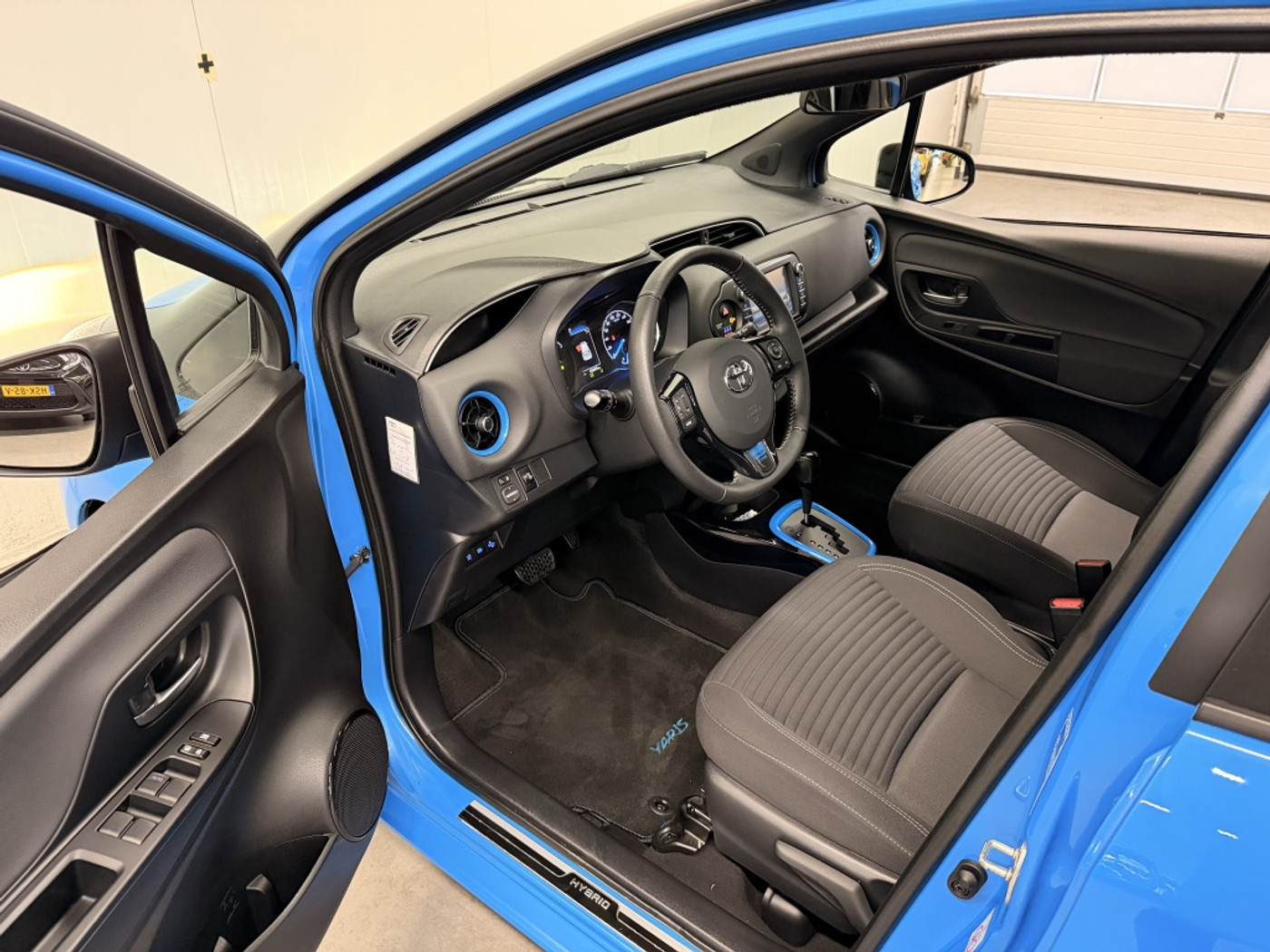 Foto van Toyota Toyota Yaris Hybrid