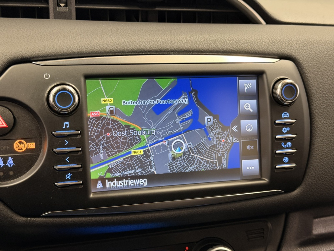 Foto van Toyota Toyota Yaris Hybrid