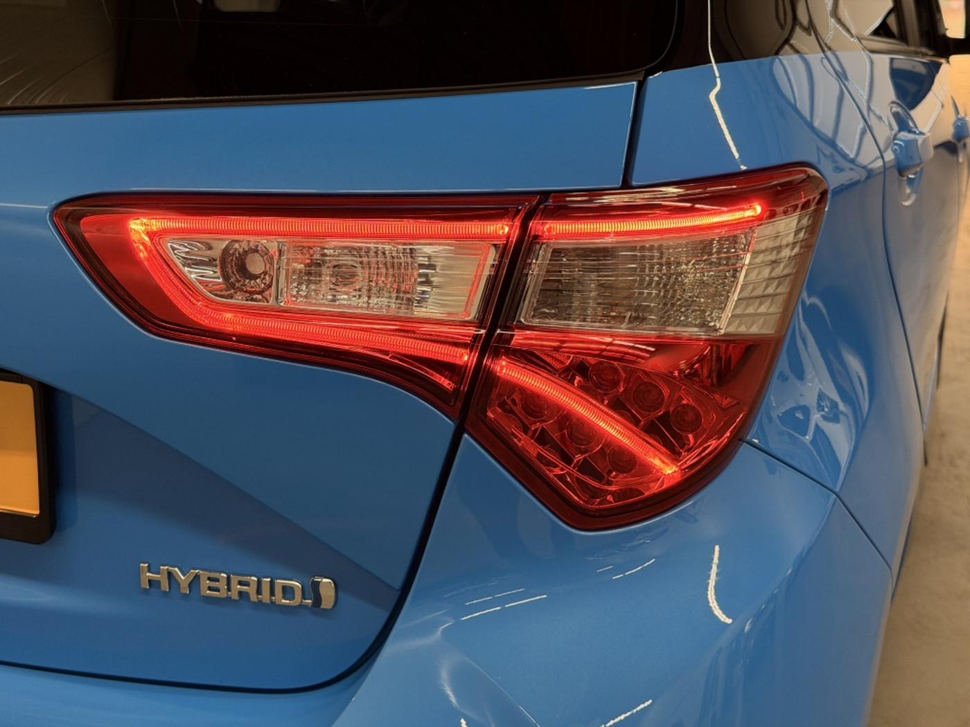 Foto van Toyota Toyota Yaris Hybrid