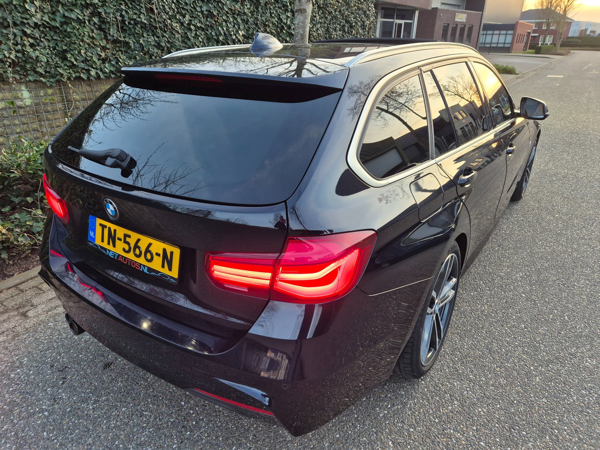Foto van BMW 320i