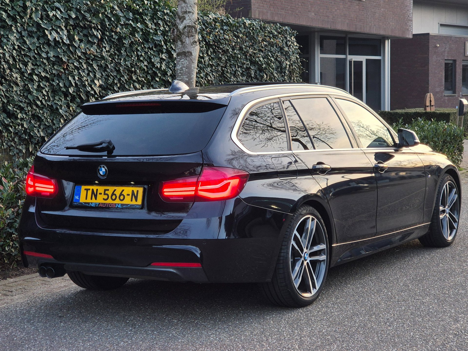 Foto van BMW 320i