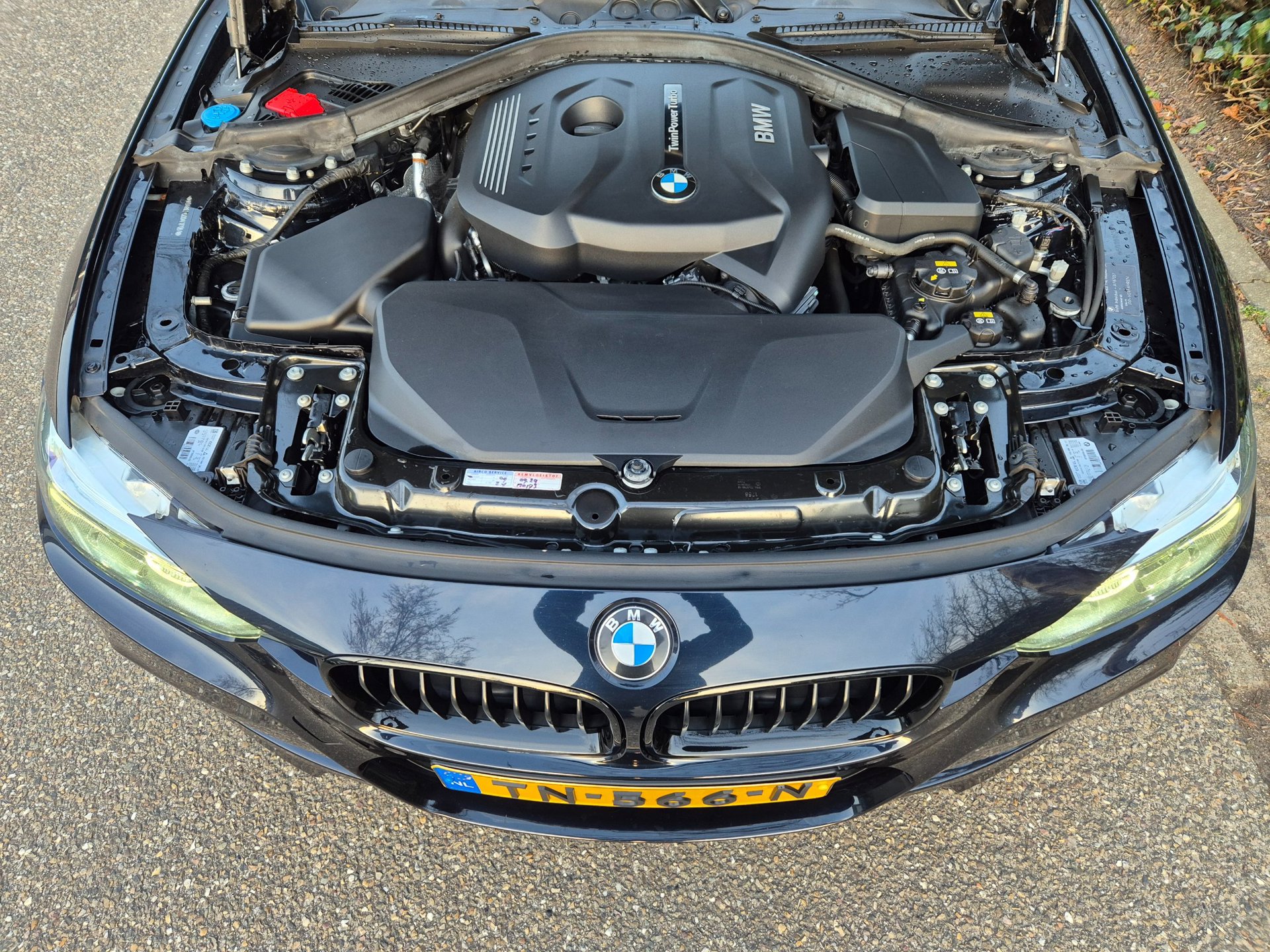 Foto van BMW 320i