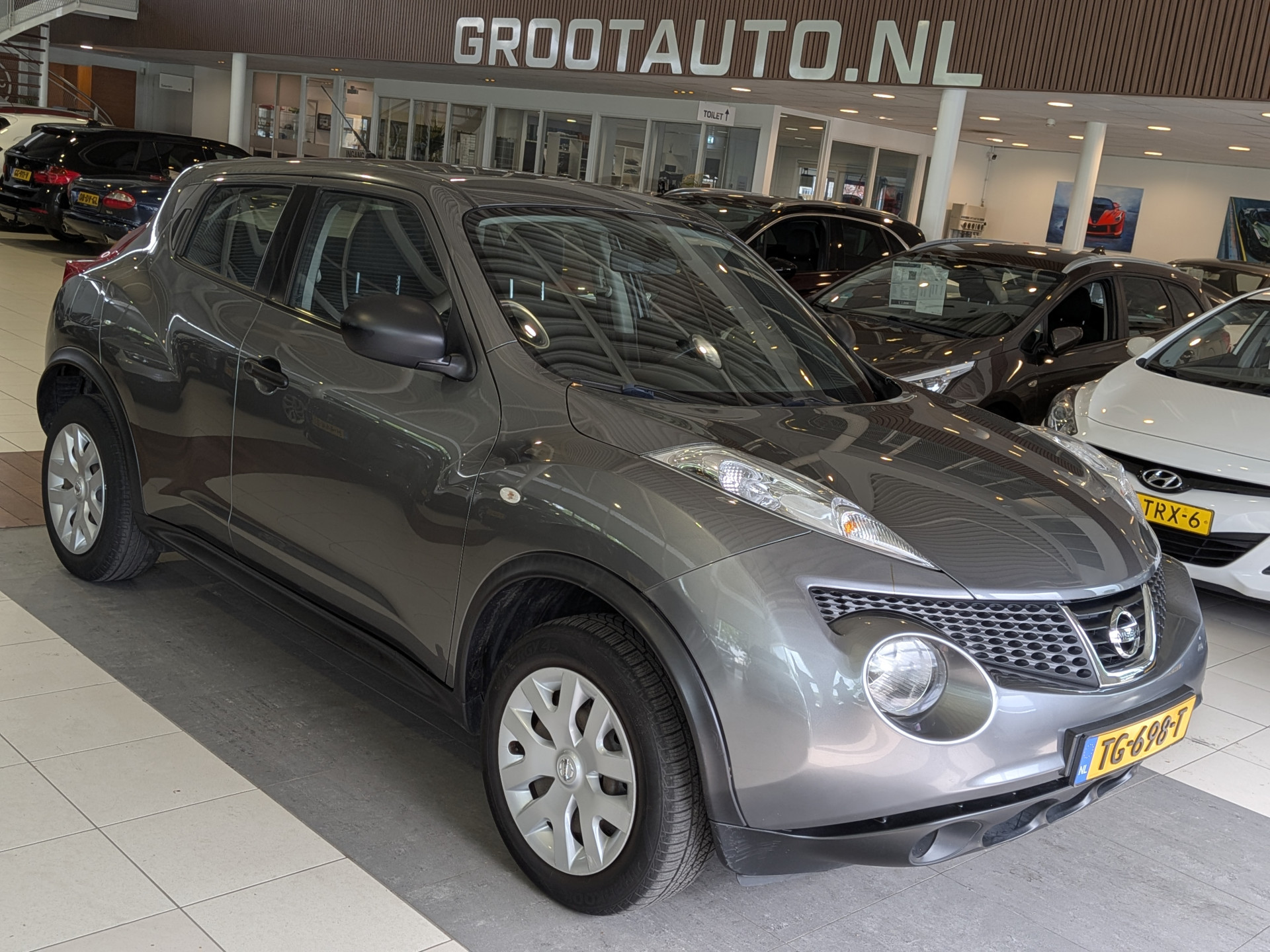 Nissan Nissan Juke 1.6 Visia Eco 2011 - voorkant