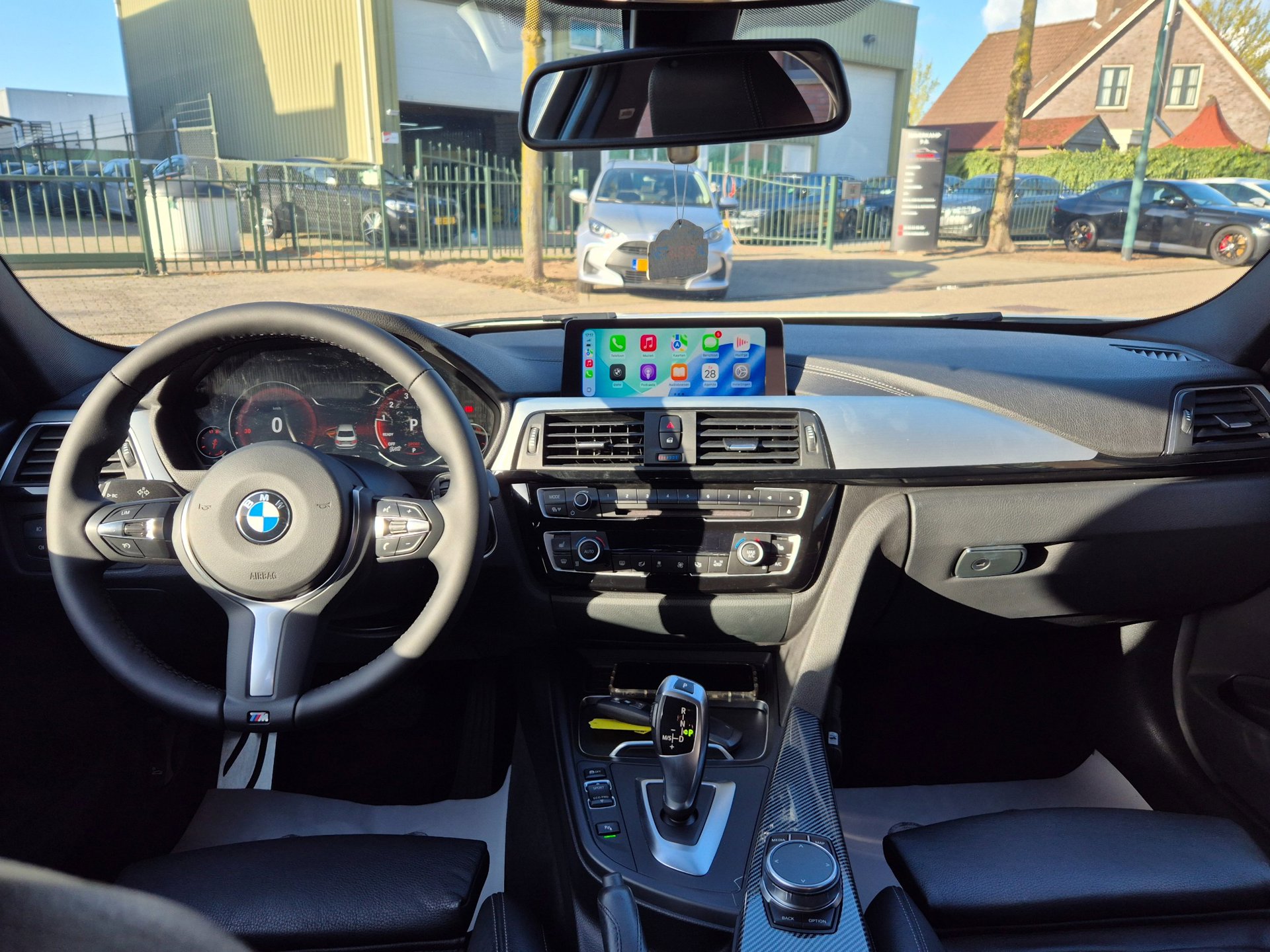 Foto van BMW 318i