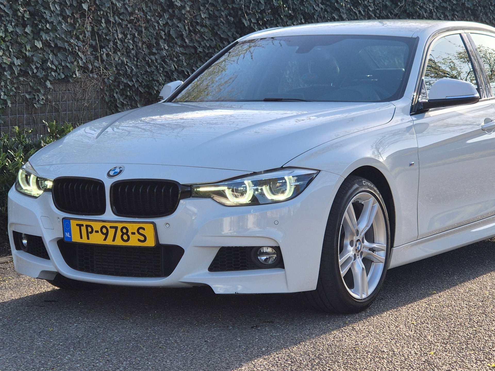 Foto van BMW 318i