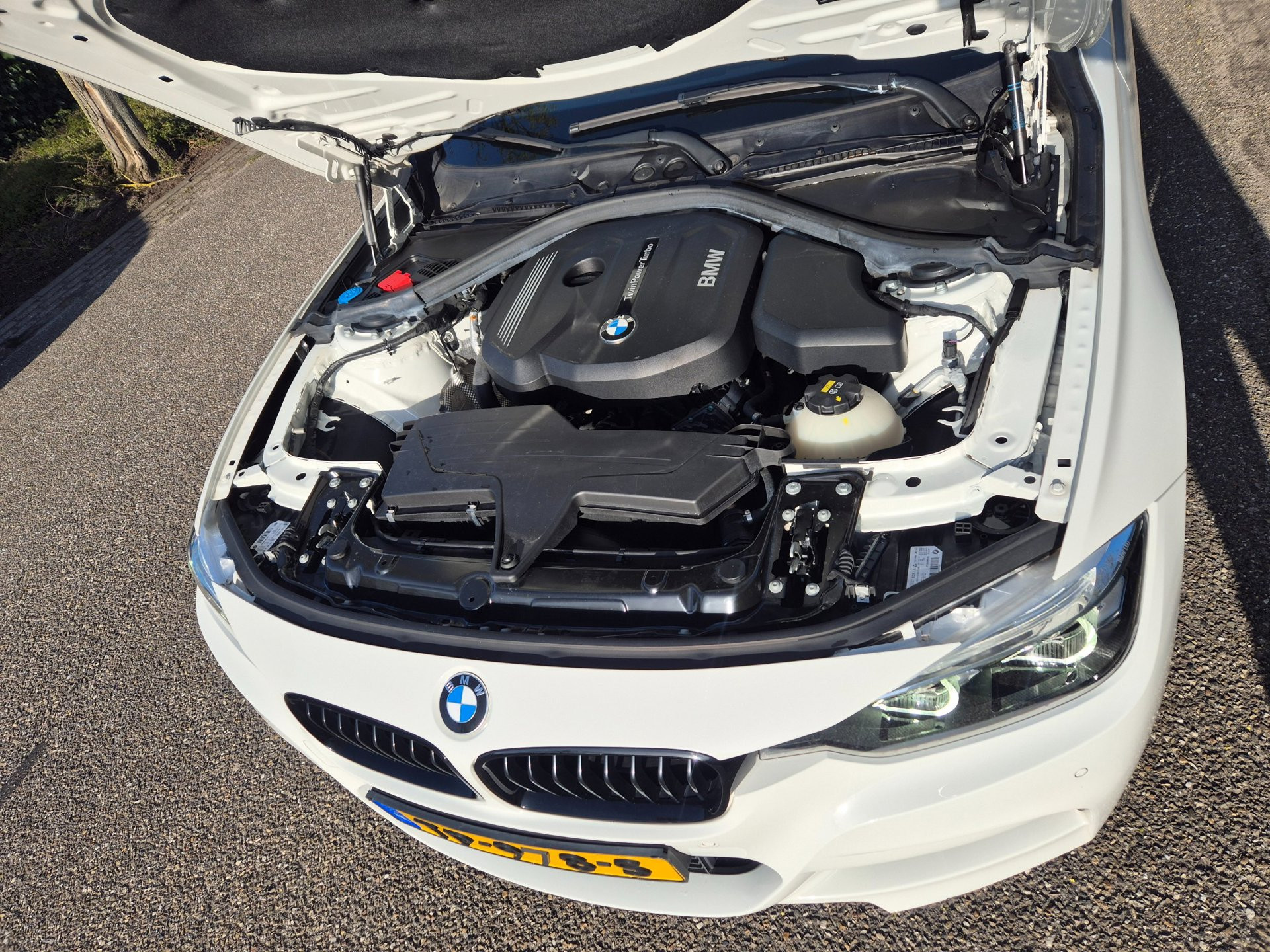 Foto van BMW 318i