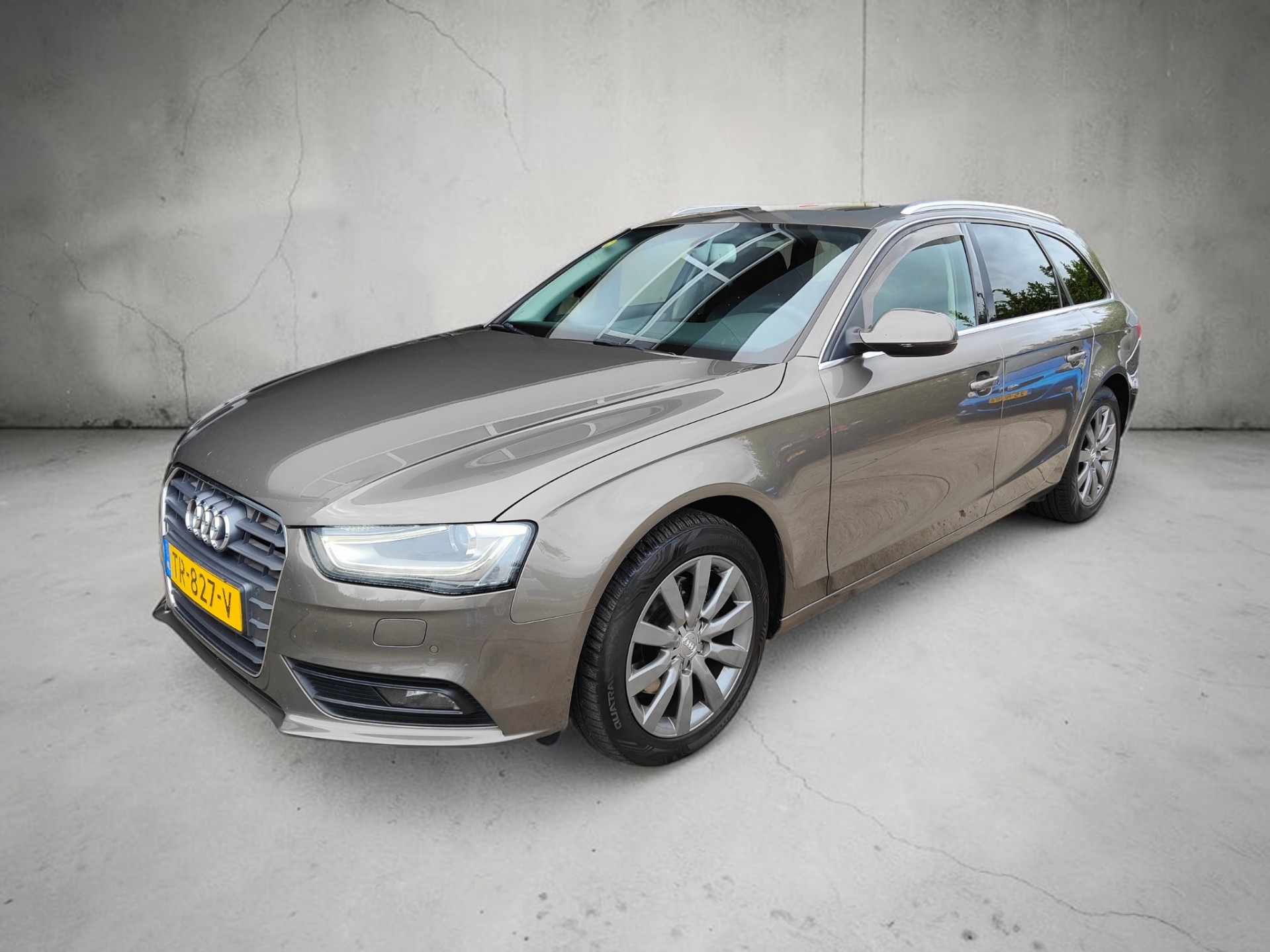 Audi A4 Avant 2.0 TDI Sport Edition automaat 2015 - voorkant