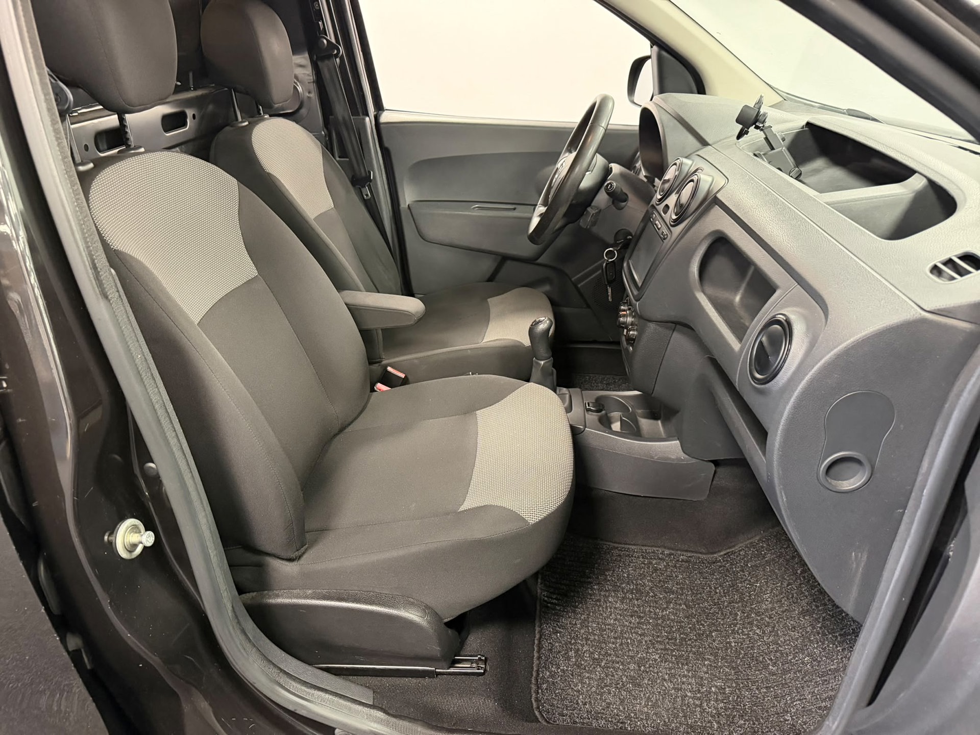 Foto van Dacia Dokker