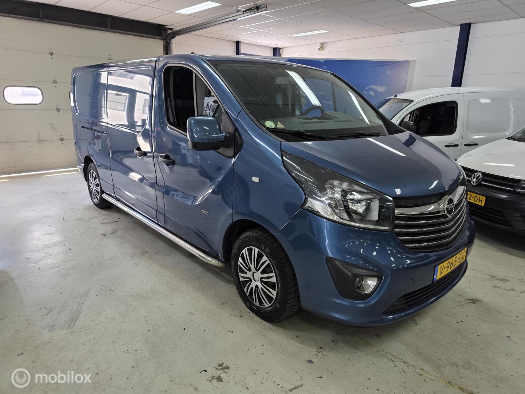 Opel Vivaro-b 1.6 CDTI L2H1 Sport EcoFlex 2017 - voorkant