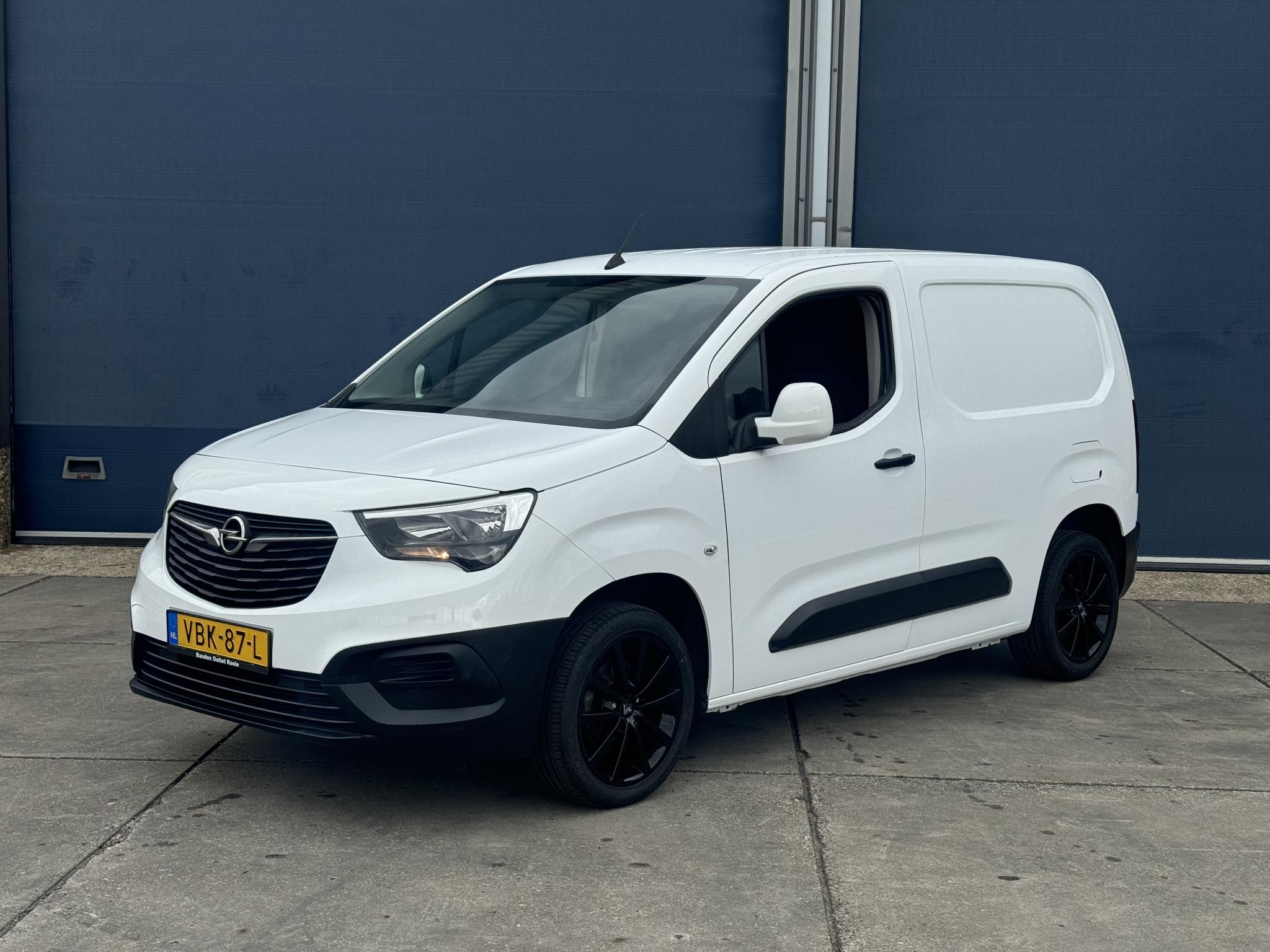 Opel Combo 1.5D L1H1 Edition 2019 - voorkant