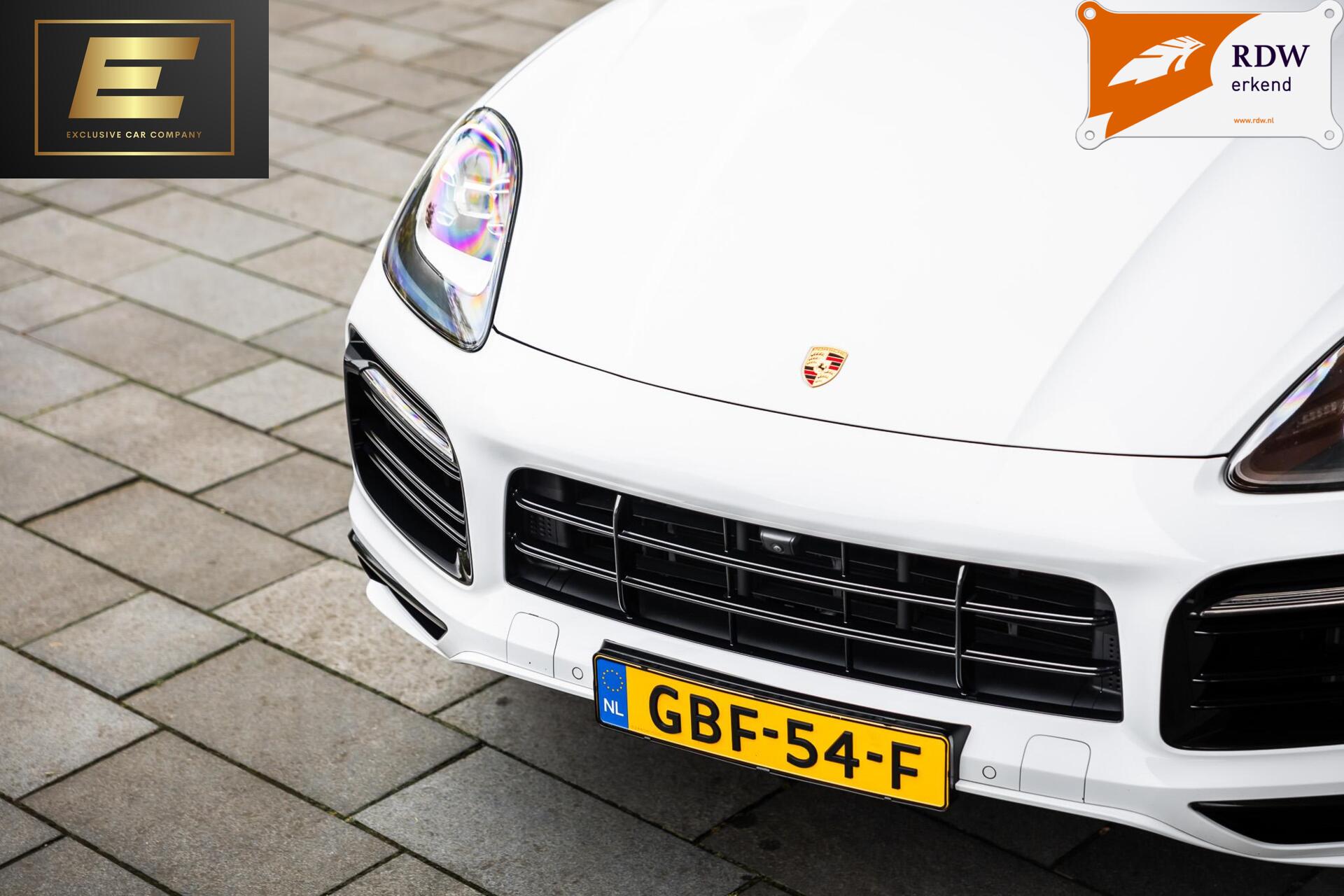Foto van Porsche Cayenne E-hybrid