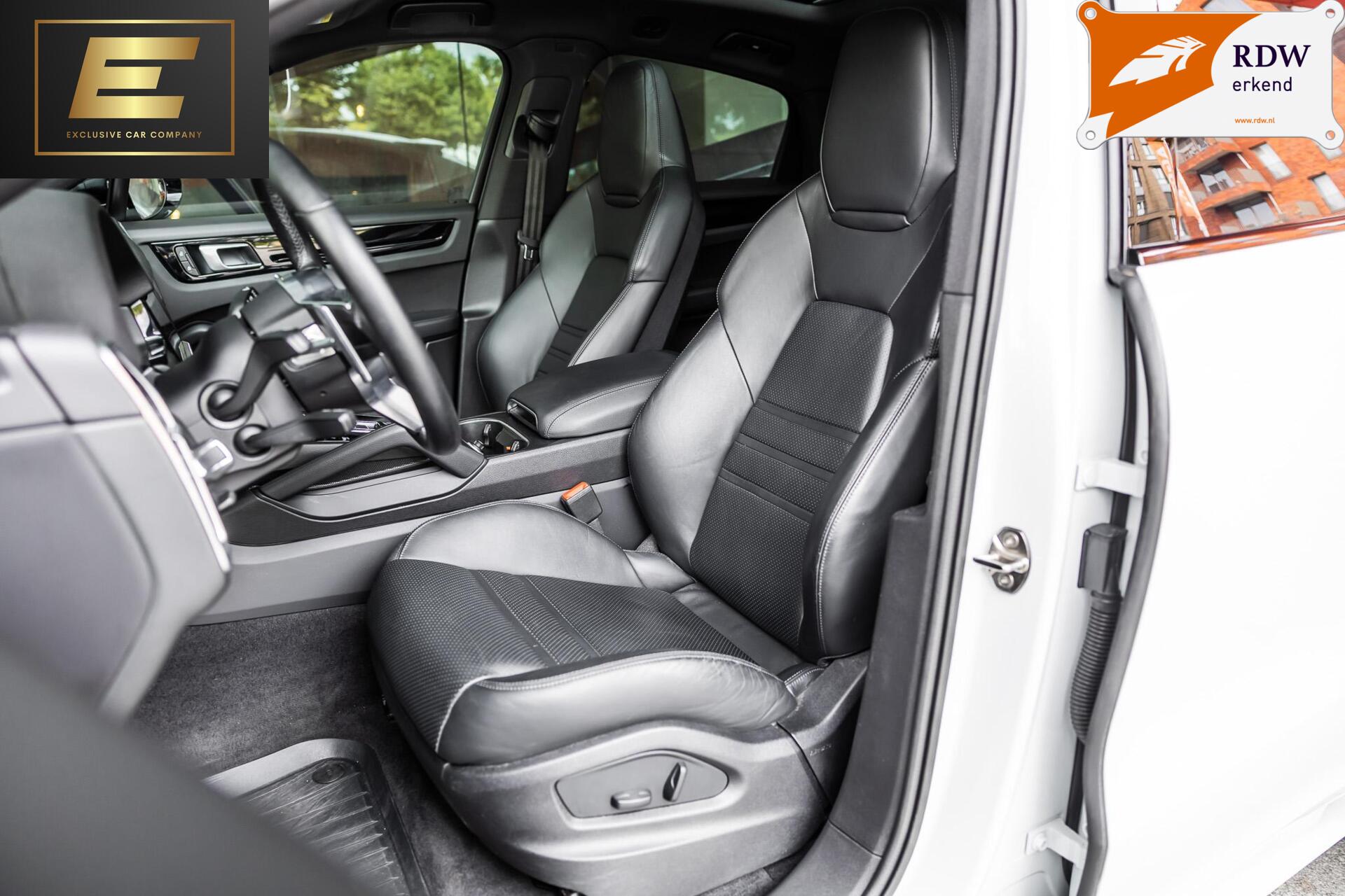 Foto van Porsche Cayenne E-hybrid