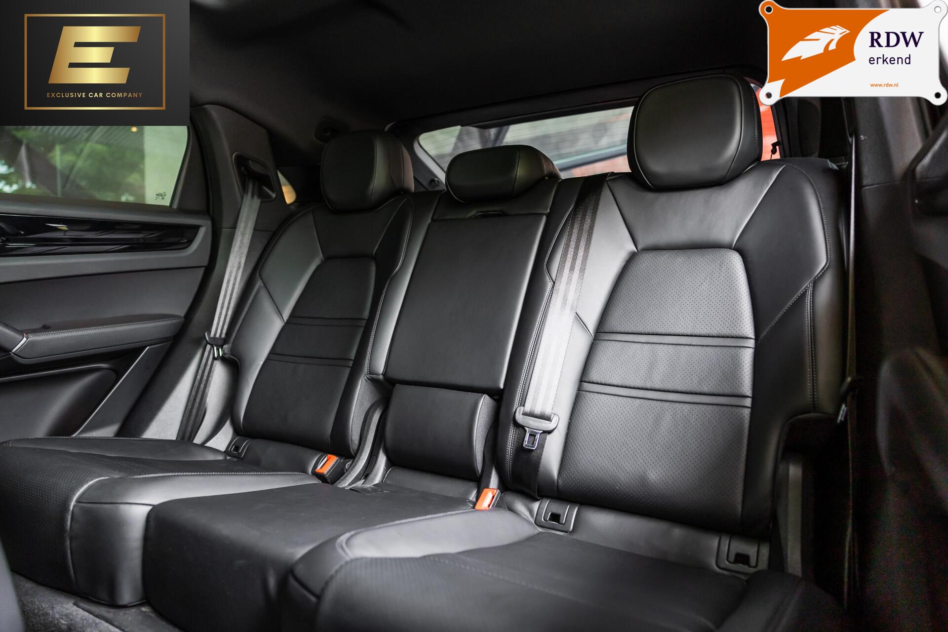Foto van Porsche Cayenne E-hybrid