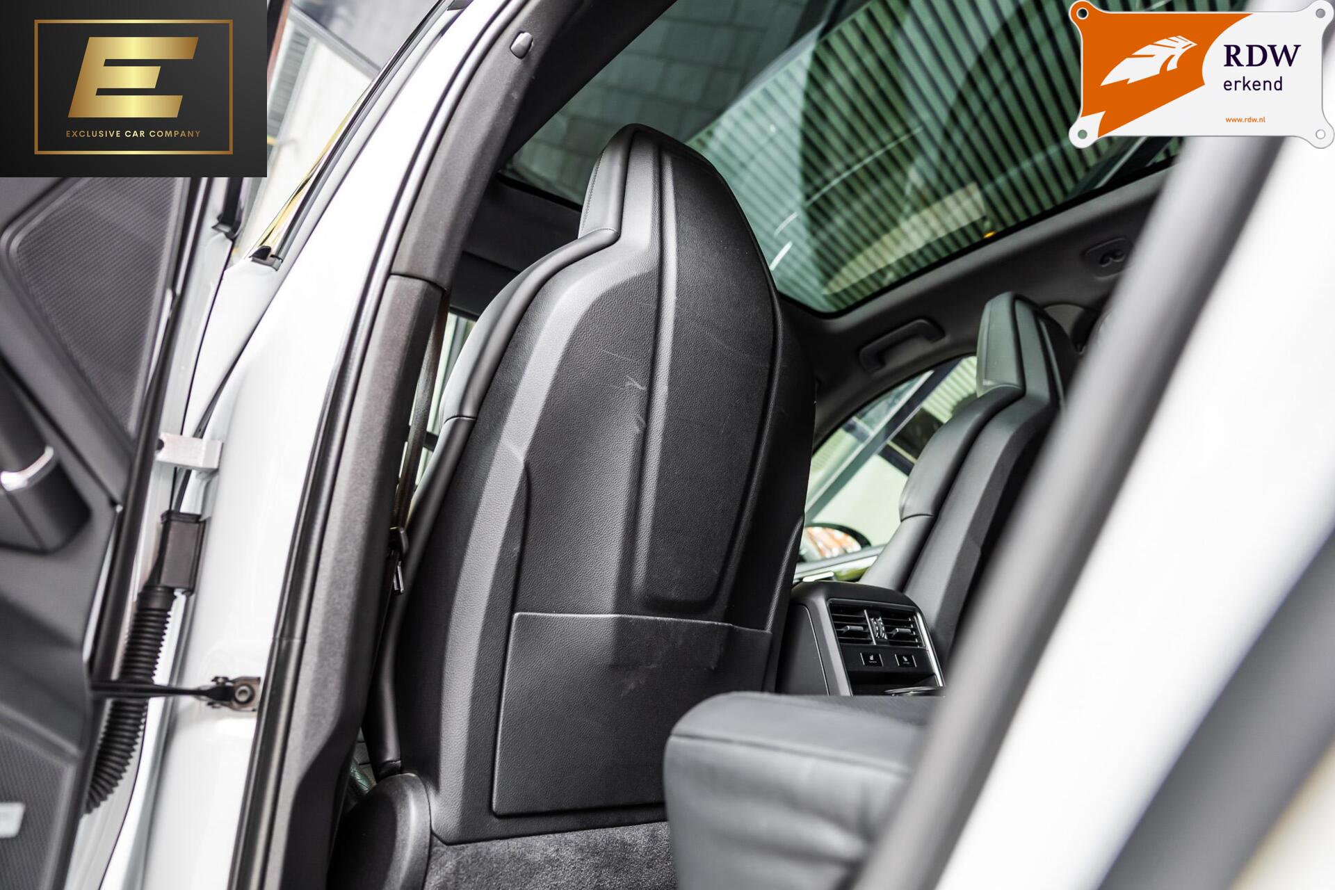 Foto van Porsche Cayenne E-hybrid