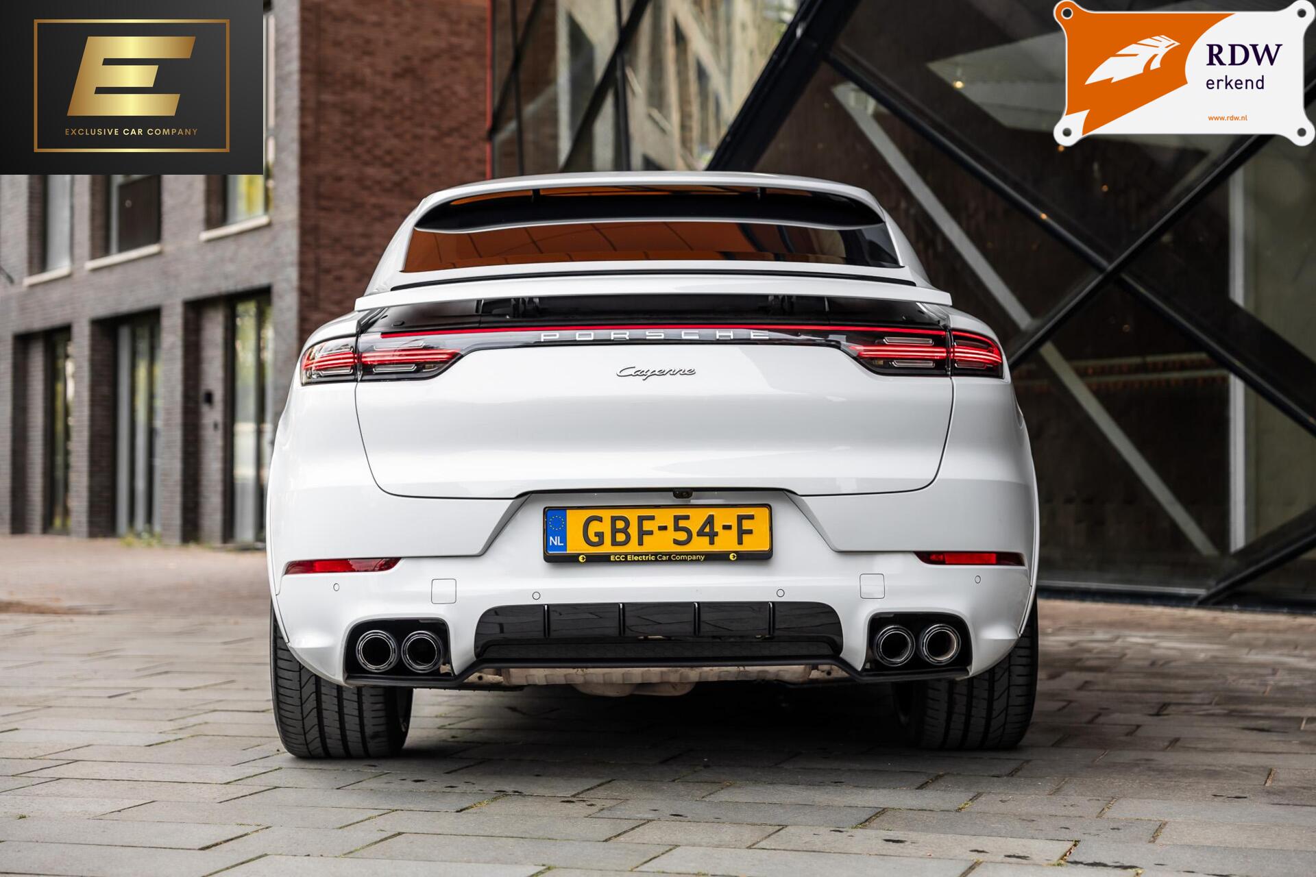 Foto van Porsche Cayenne E-hybrid