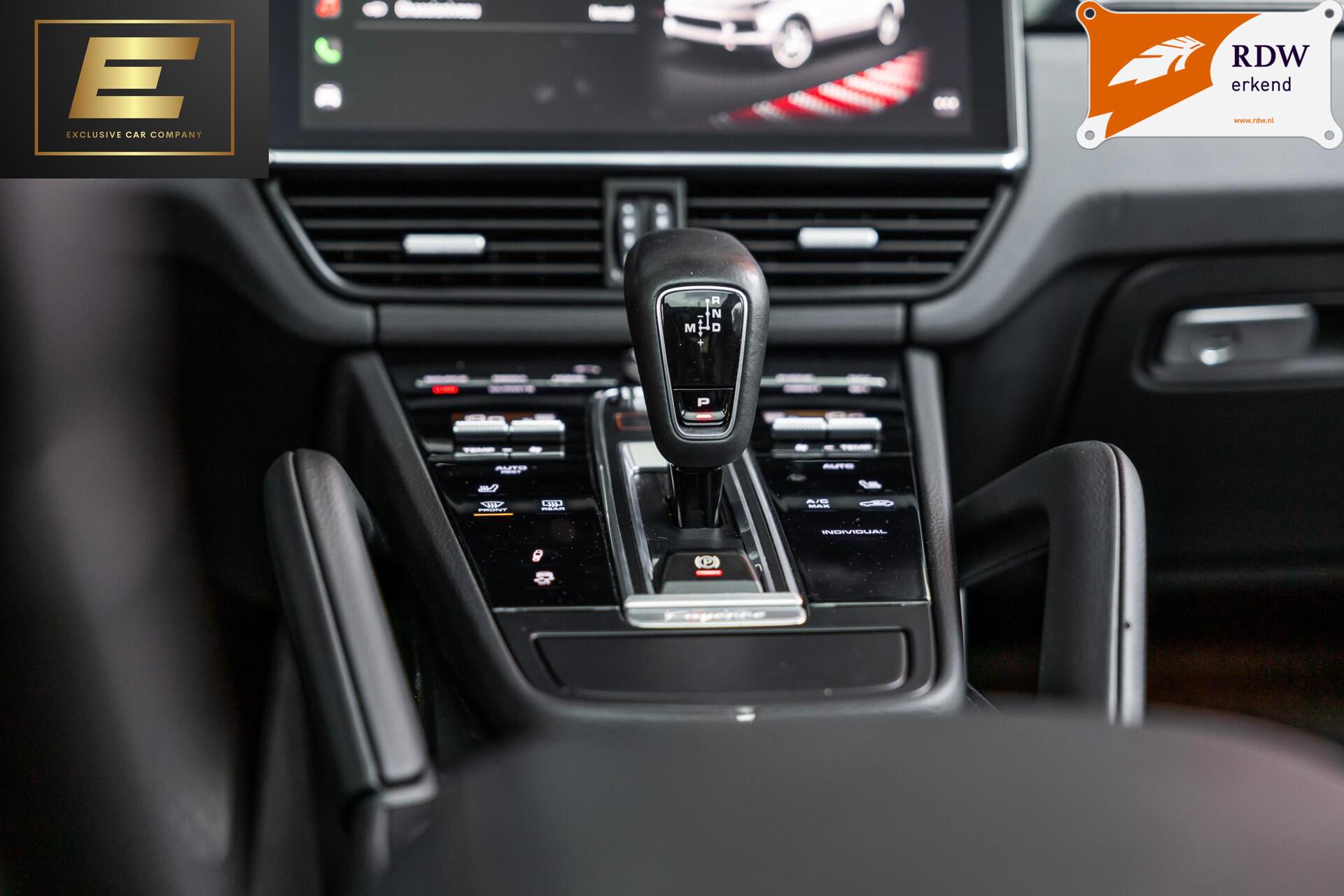 Foto van Porsche Cayenne E-hybrid