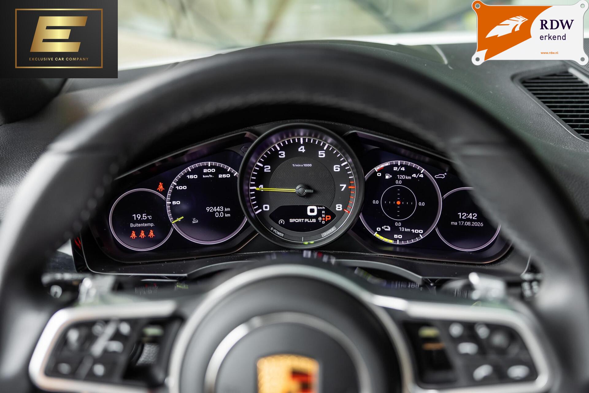 Foto van Porsche Cayenne E-hybrid
