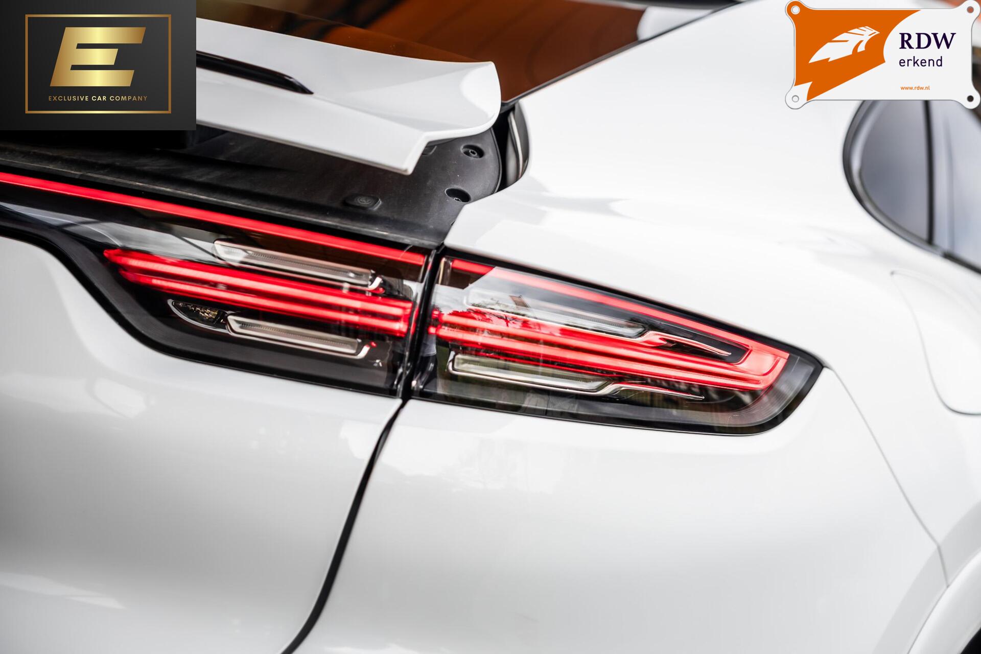 Foto van Porsche Cayenne E-hybrid