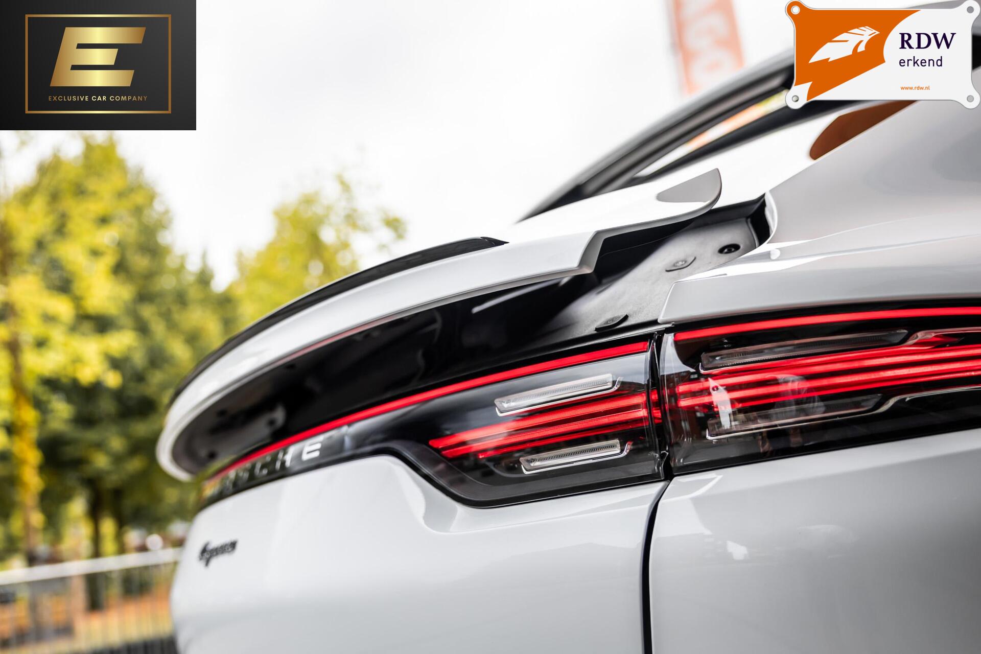 Foto van Porsche Cayenne E-hybrid