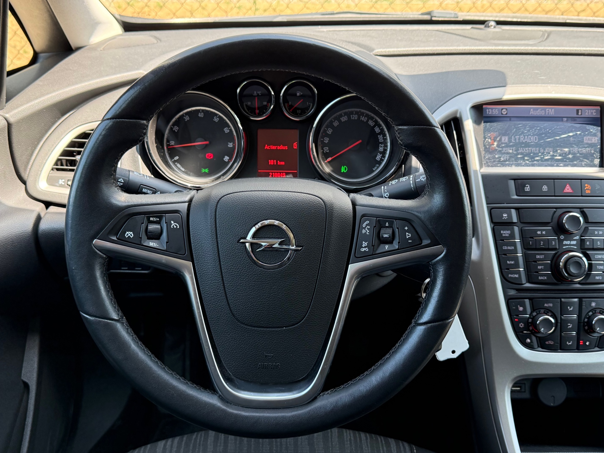 Foto van Opel Astra Sports Tourer