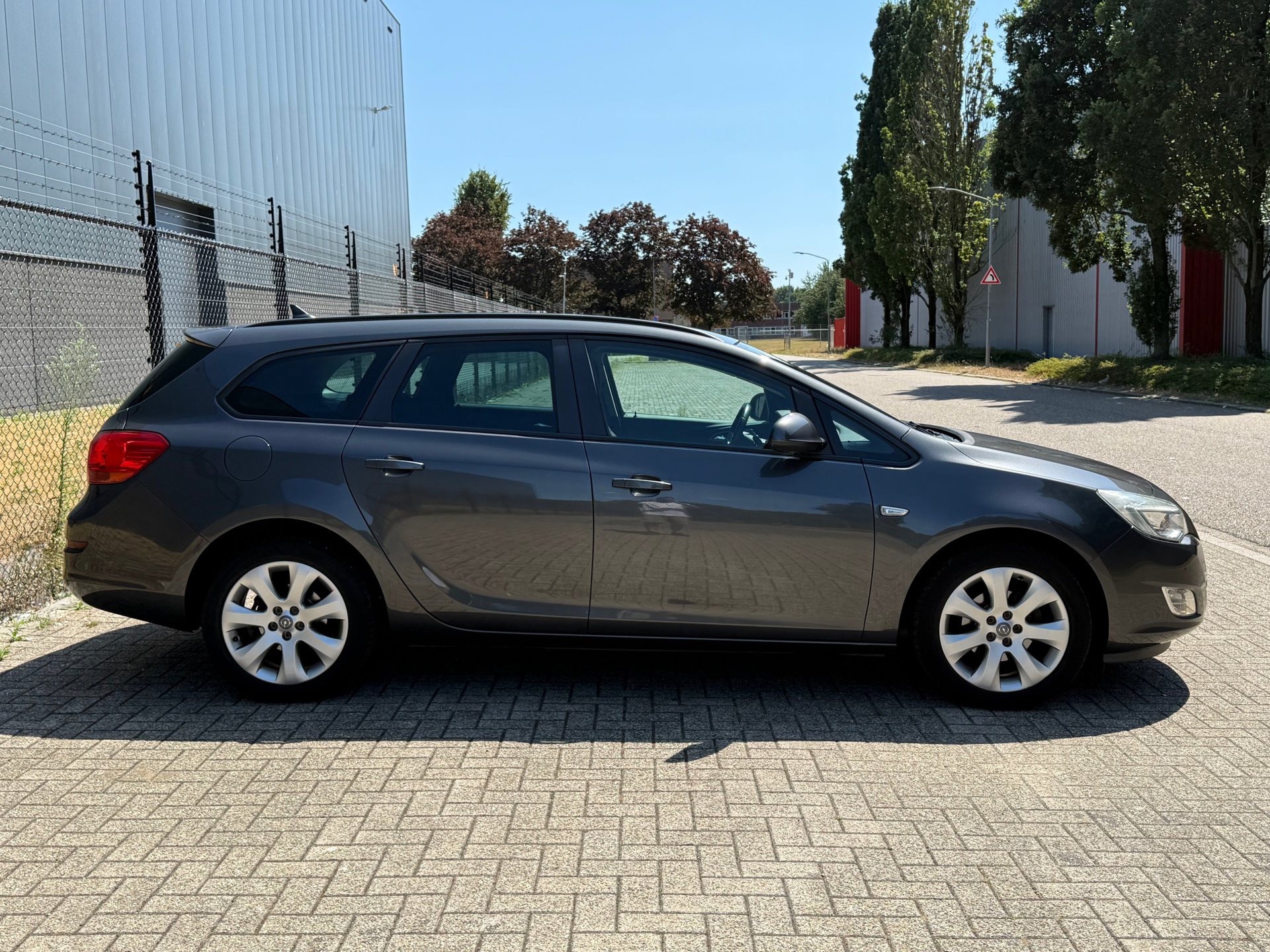 Foto van Opel Astra Sports Tourer