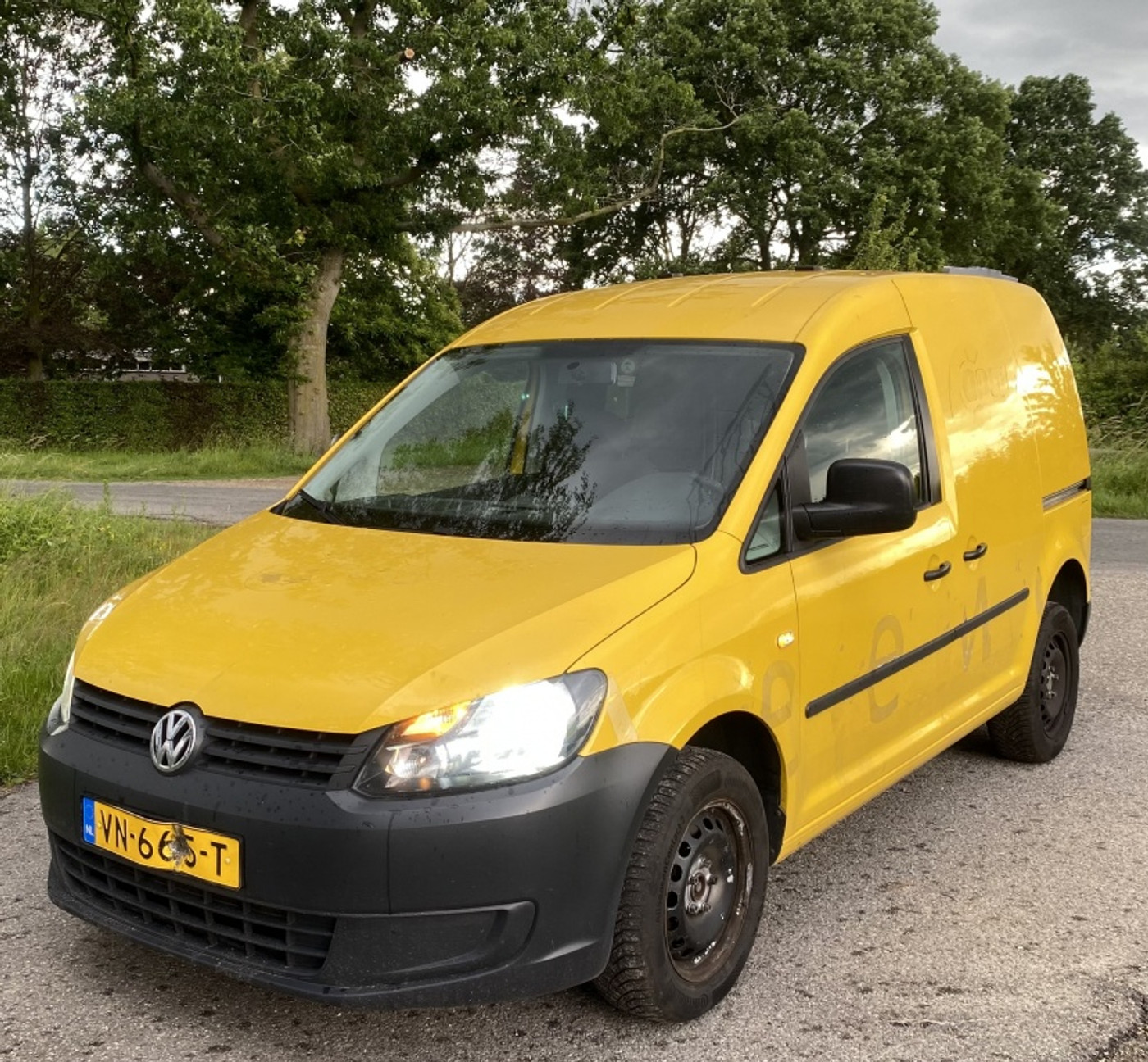 Dacia Dokker 1.5 dCi 75 Ambiance 2015 - voorkant