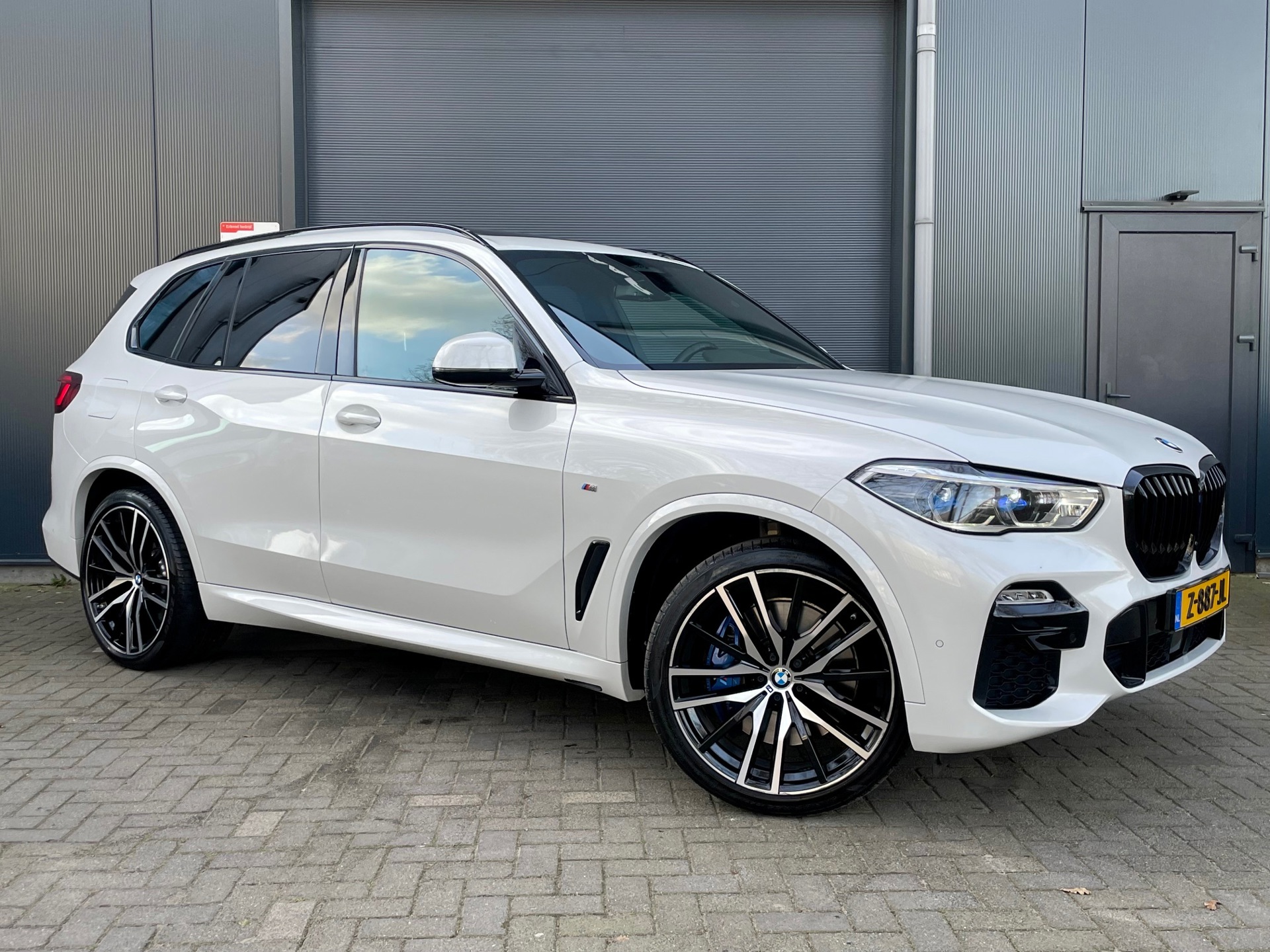 Foto van BMW X5 Xdrive45e