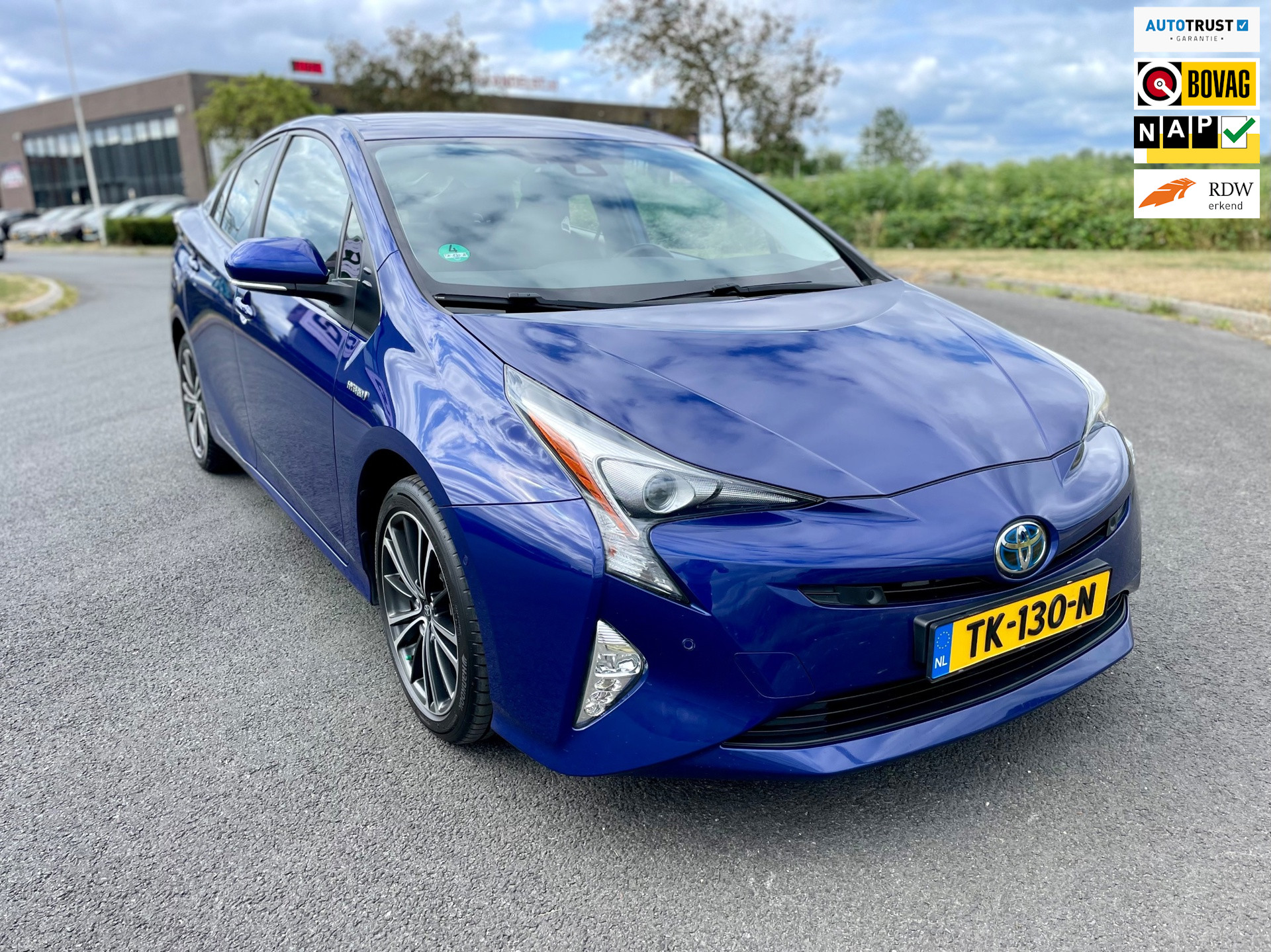 Toyota Toyota Prius 1.8 Executive, Aut, Acc, Cam, Navi, Lmv, HU display, LED, Stoelverw, Dodehoek det, Geen import, Nap, Volledig oh! 2018 - voorkant