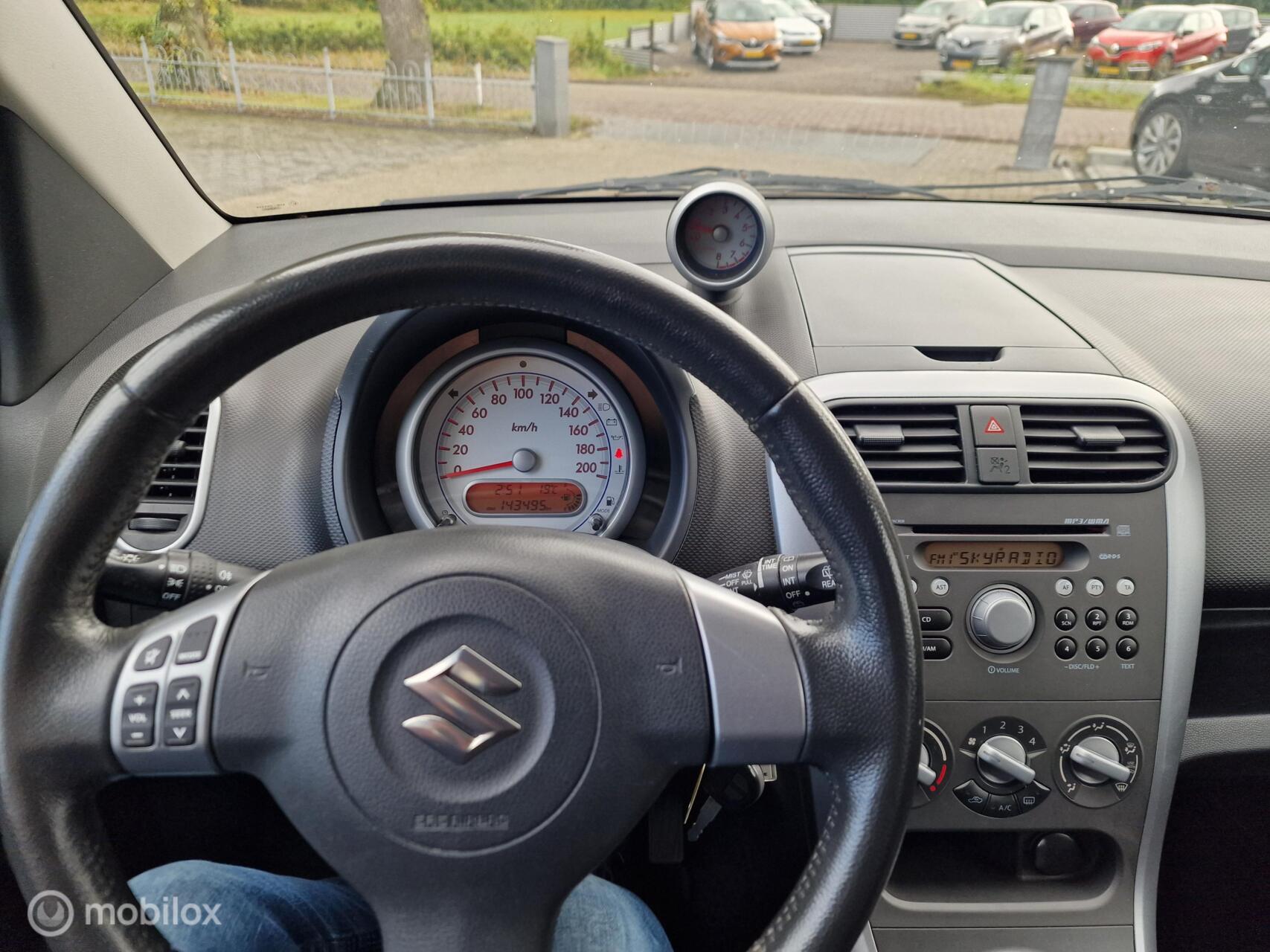 Foto van Suzuki Splash