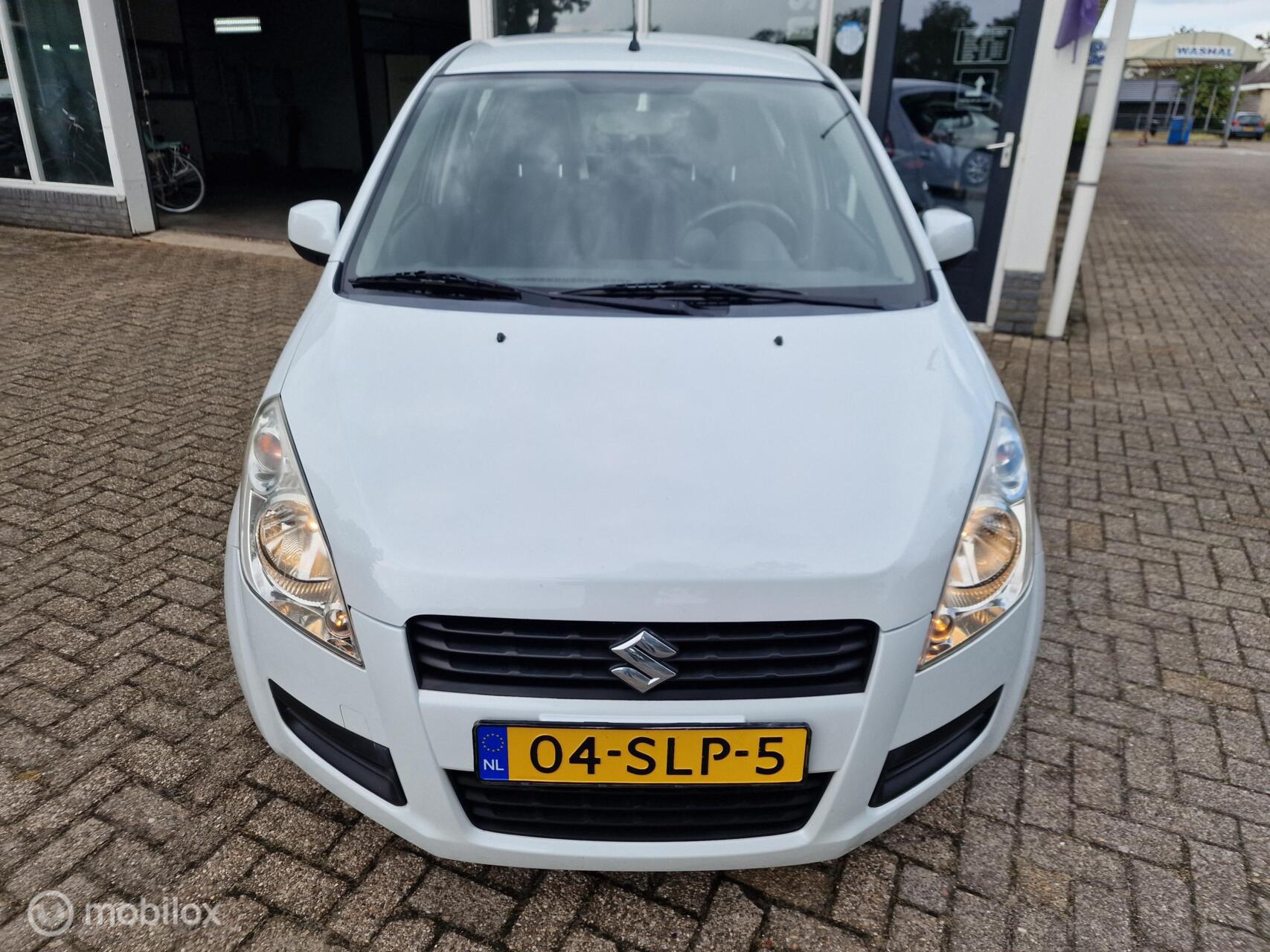 Foto van Suzuki Splash
