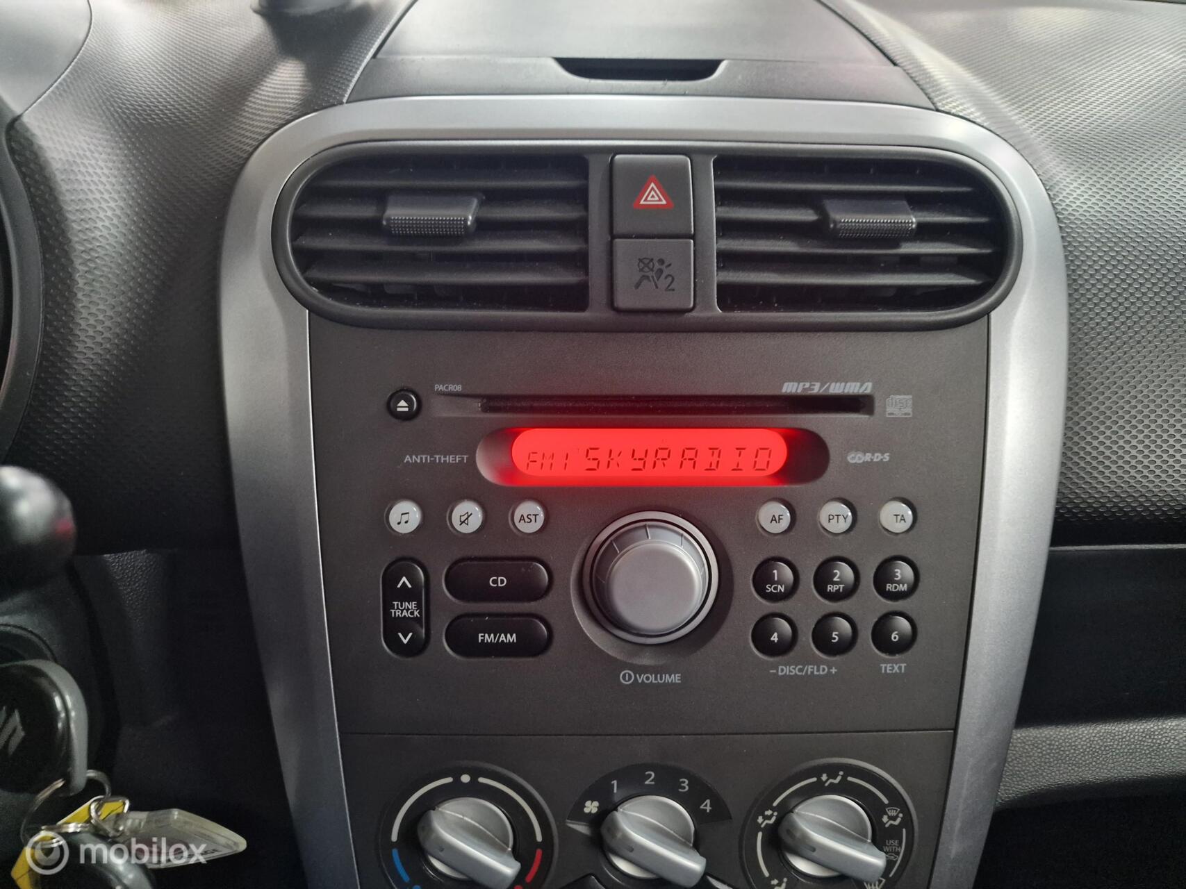 Foto van Suzuki Splash