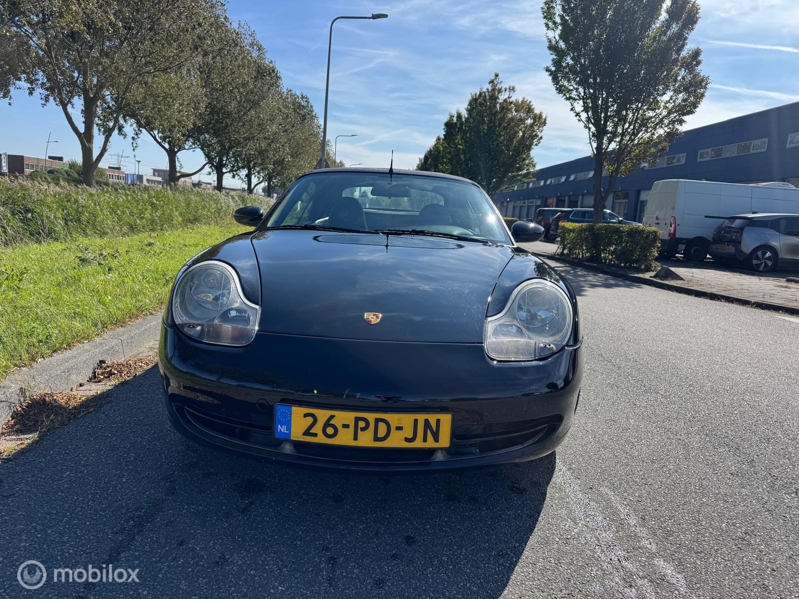 Foto van Porsche 911 Carrera 4