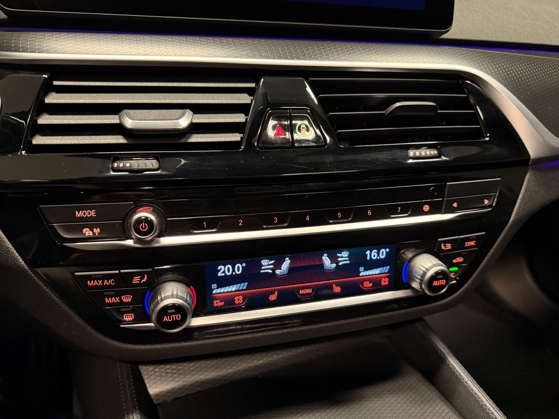 Foto van BMW 530e